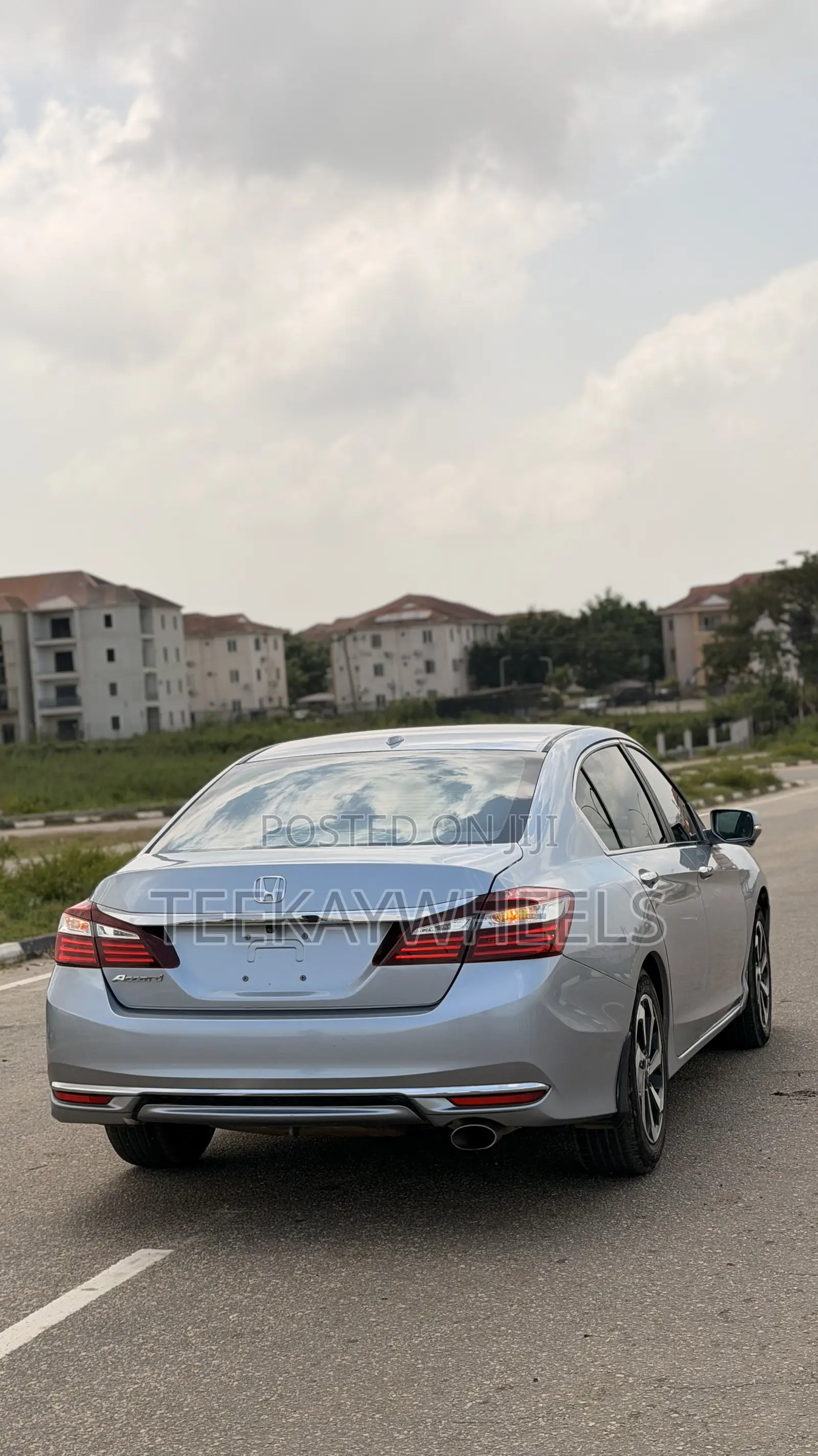 Honda Accord EX-L 2dr Coupe FWD (2.4L 4cyl 2A) 2016 Silver