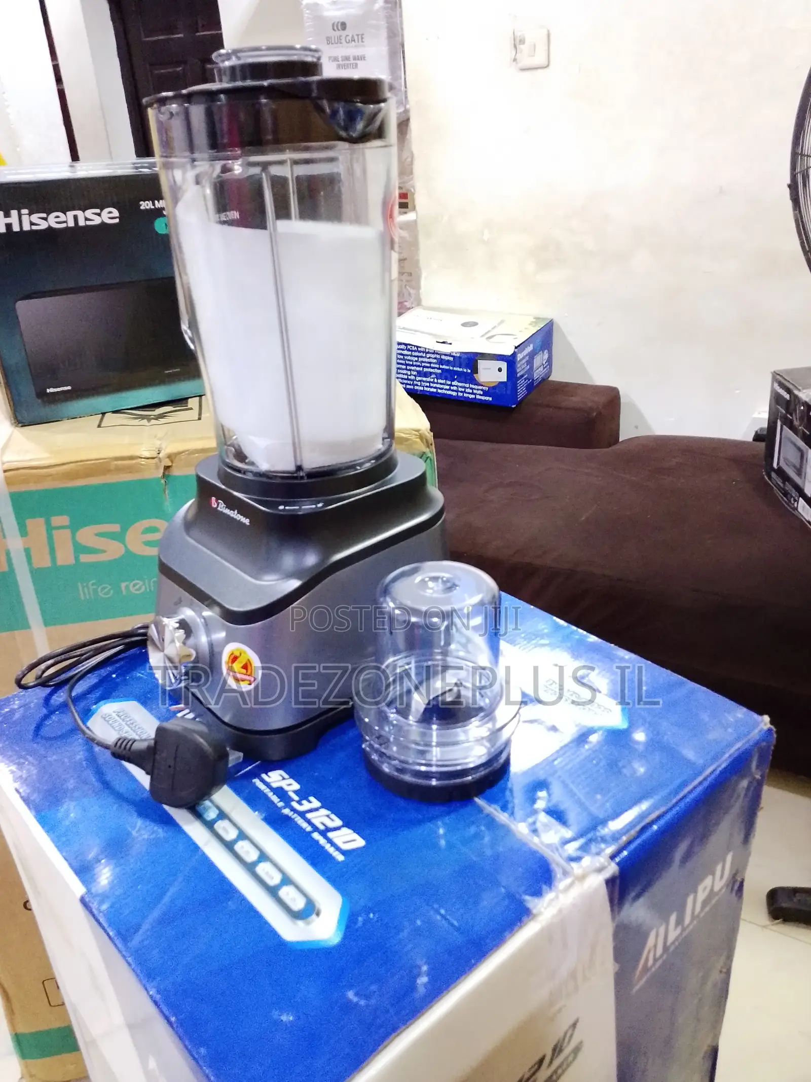 Powerful Binatone 650W Blender for Everyday Use