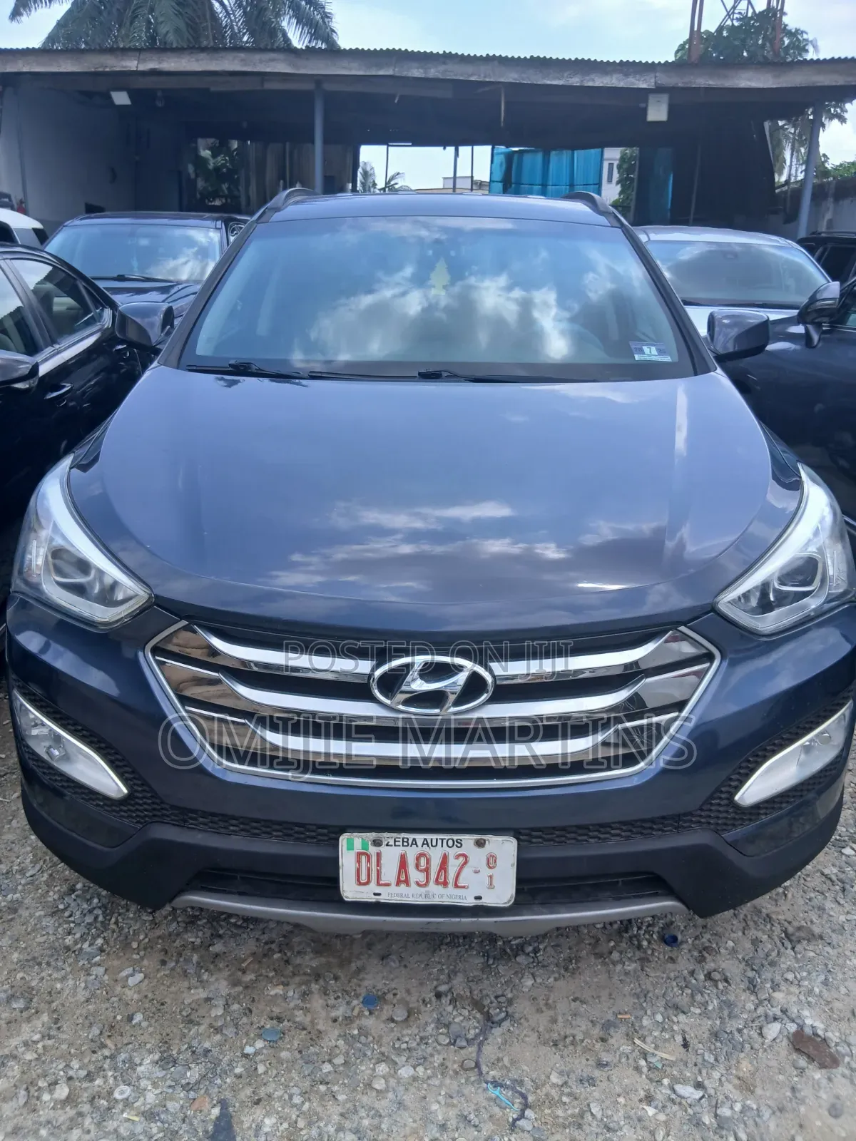 Hyundai Santa Fe 2014 Blue