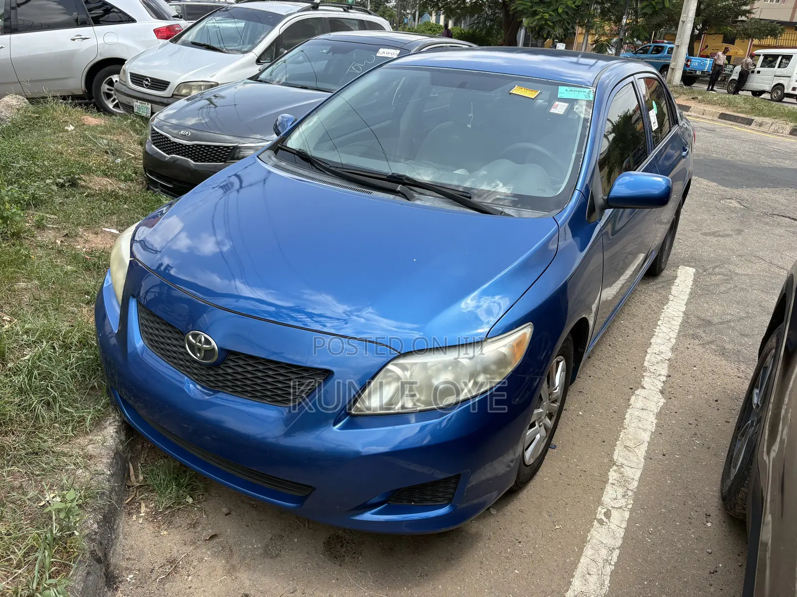Toyota Corolla LE 4dr Sedan (1.8L 4 cyl 4A) 2009 Blue