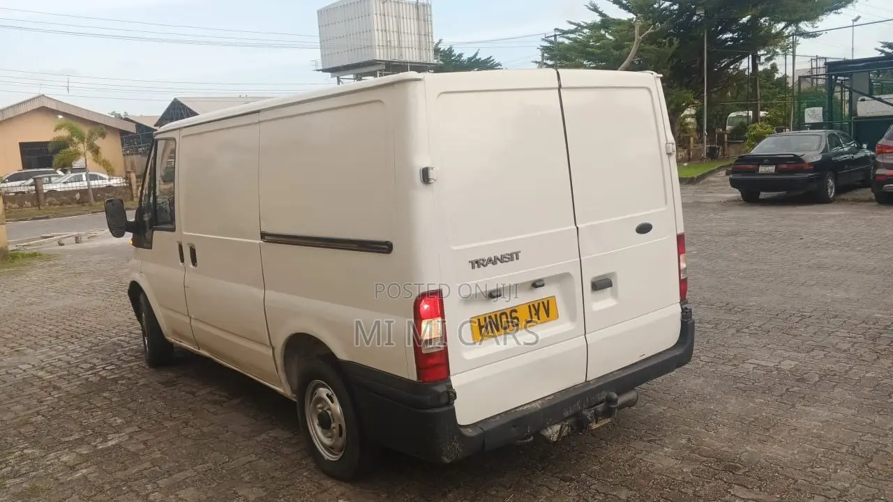Ford Transit 2010 White