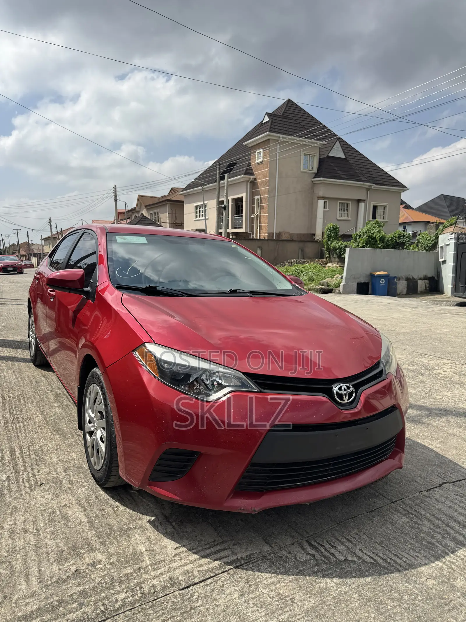 Toyota Corolla LE Eco 4dr Sedan (1.8L 4cyl CVT) 2014 Red