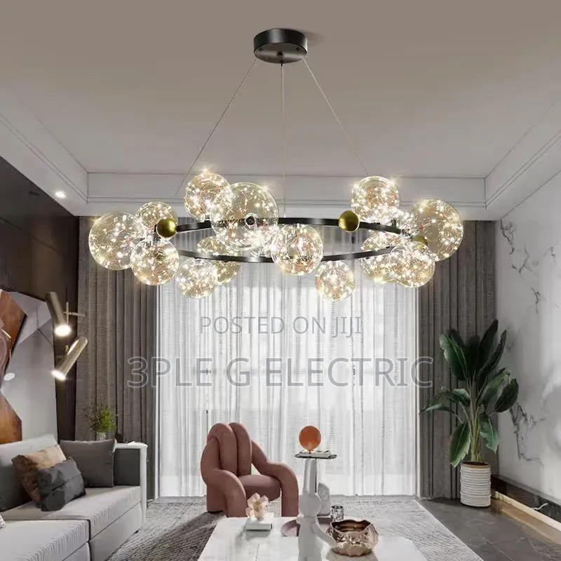 By 15 Glass White Glass Chandelier Light