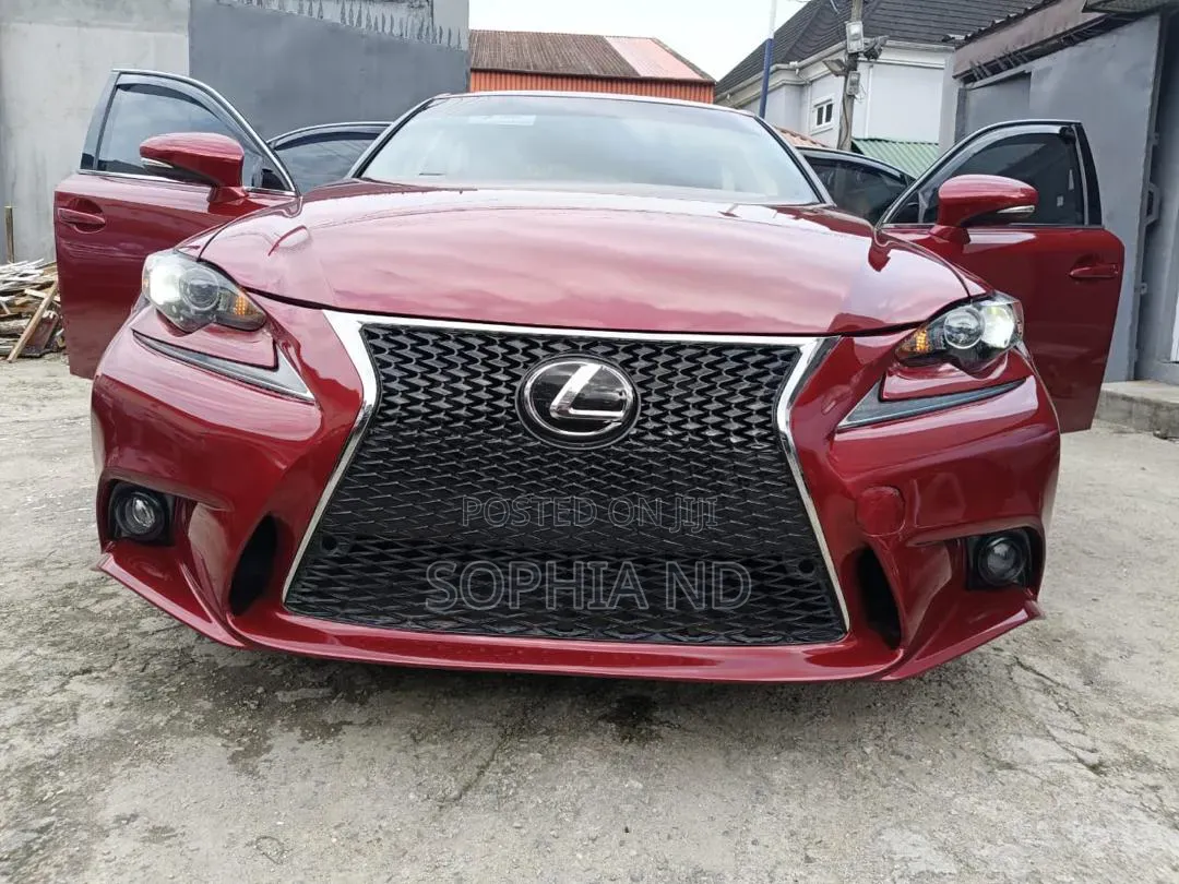 Lexus IS 2015 Red