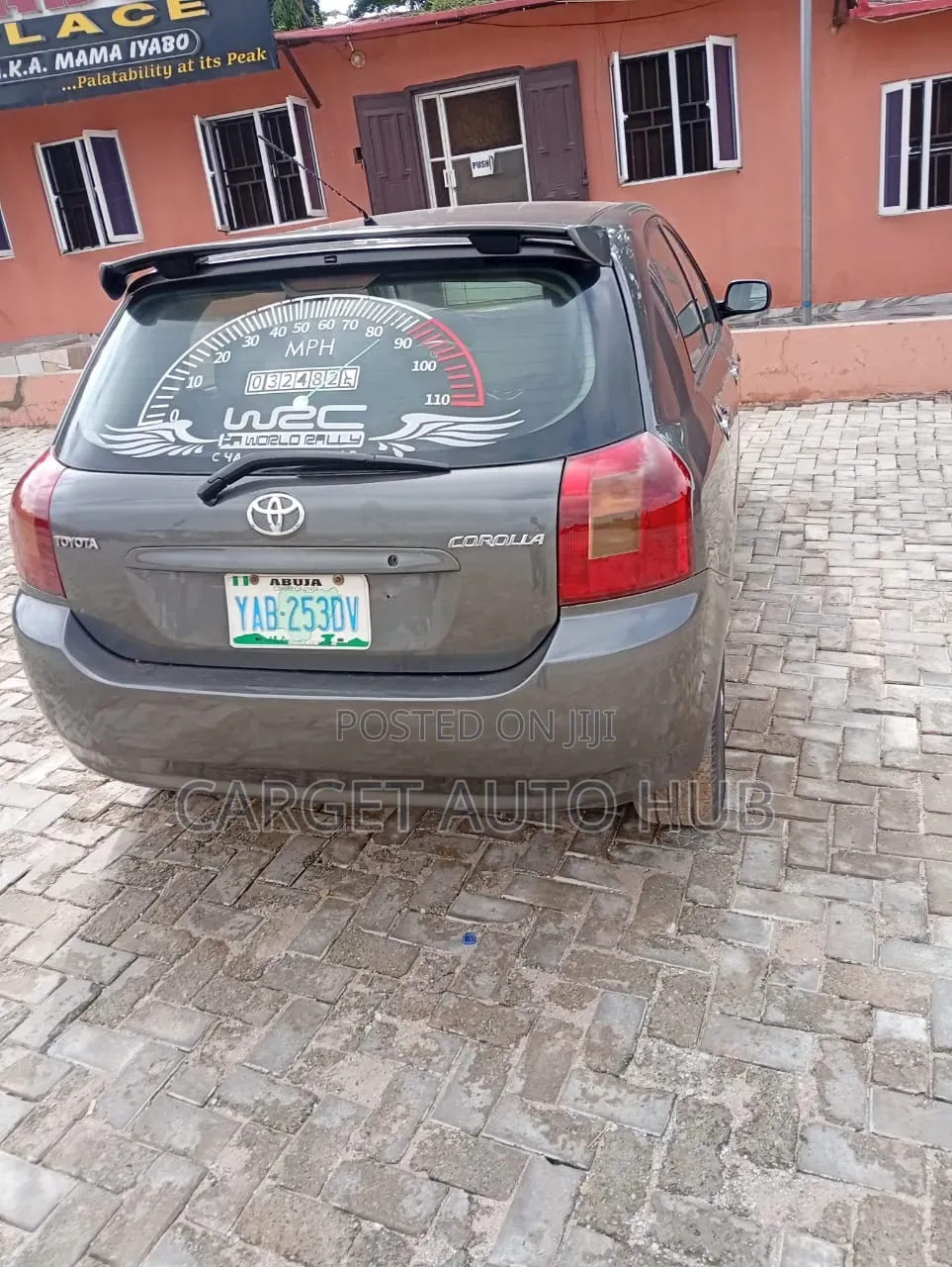 Toyota Corolla 2004 Gray