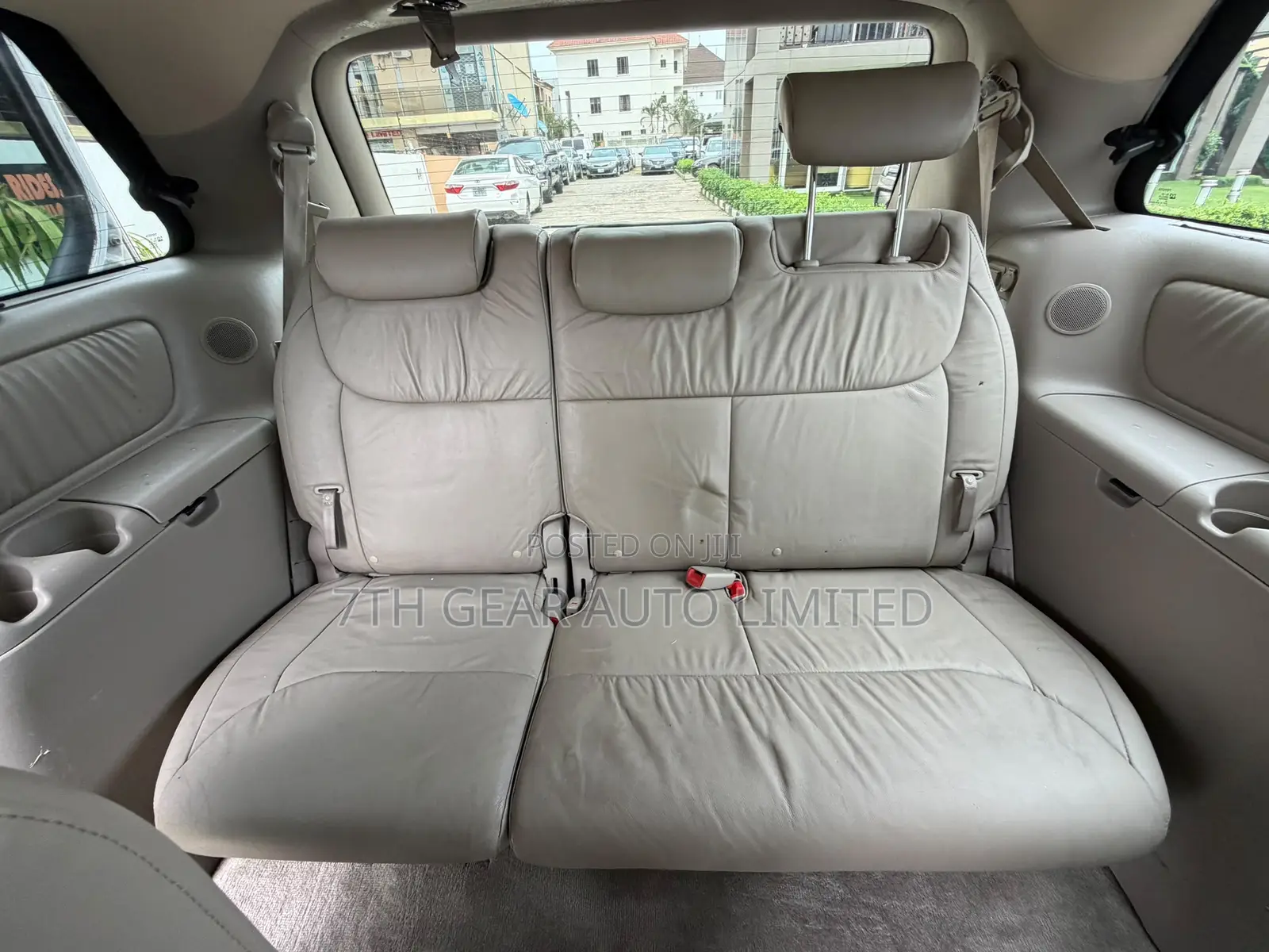 Toyota Sienna XLE AWD 2009 White