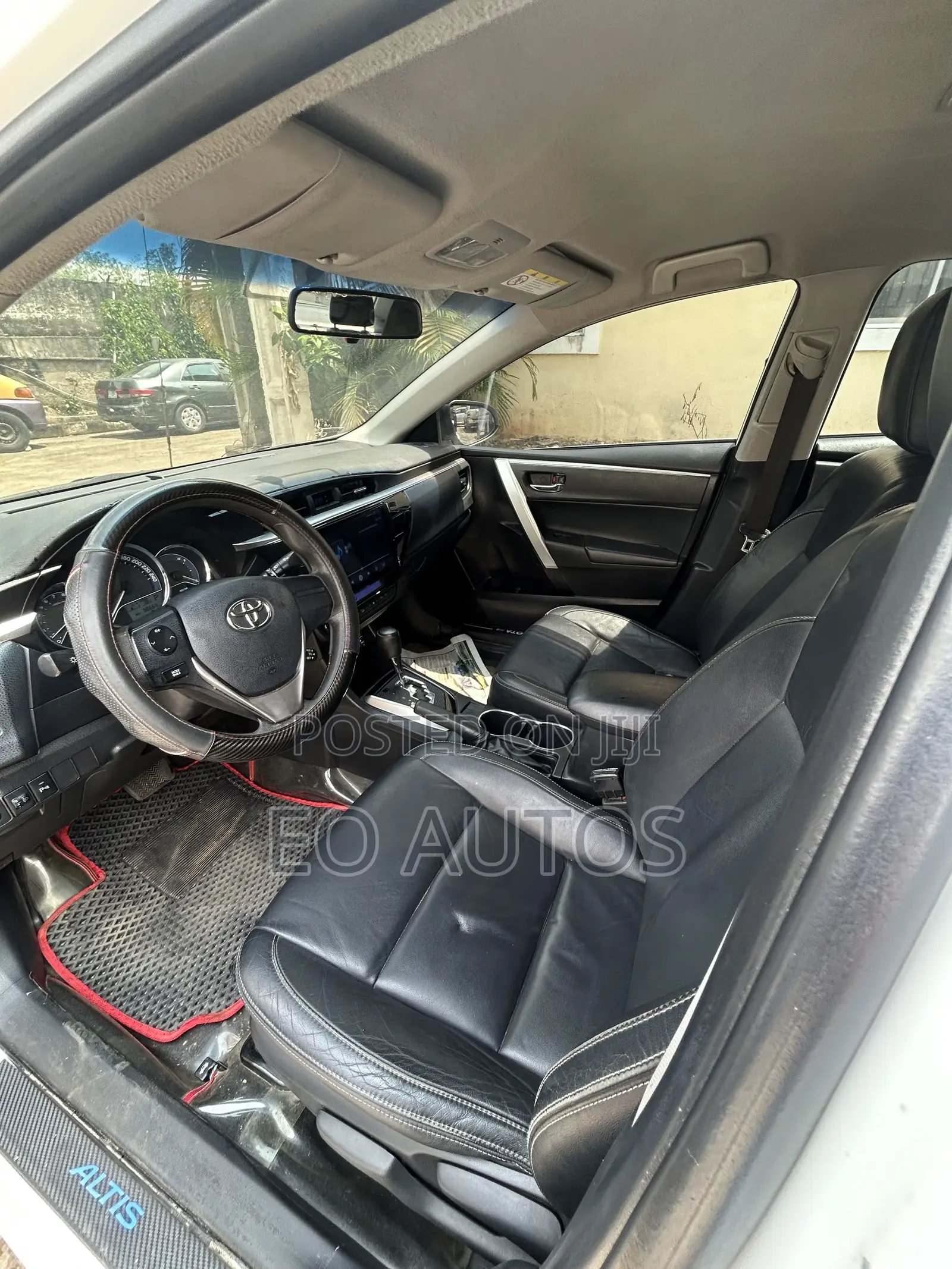 Toyota Corolla 2015 White