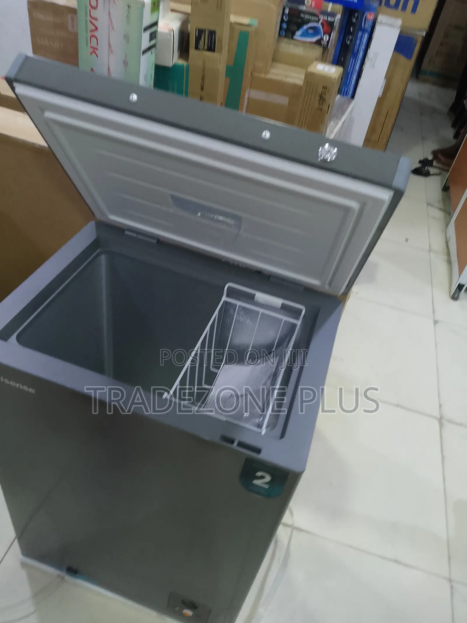 Hisense 97L Freezer for Meat Fish and Frozen Foods