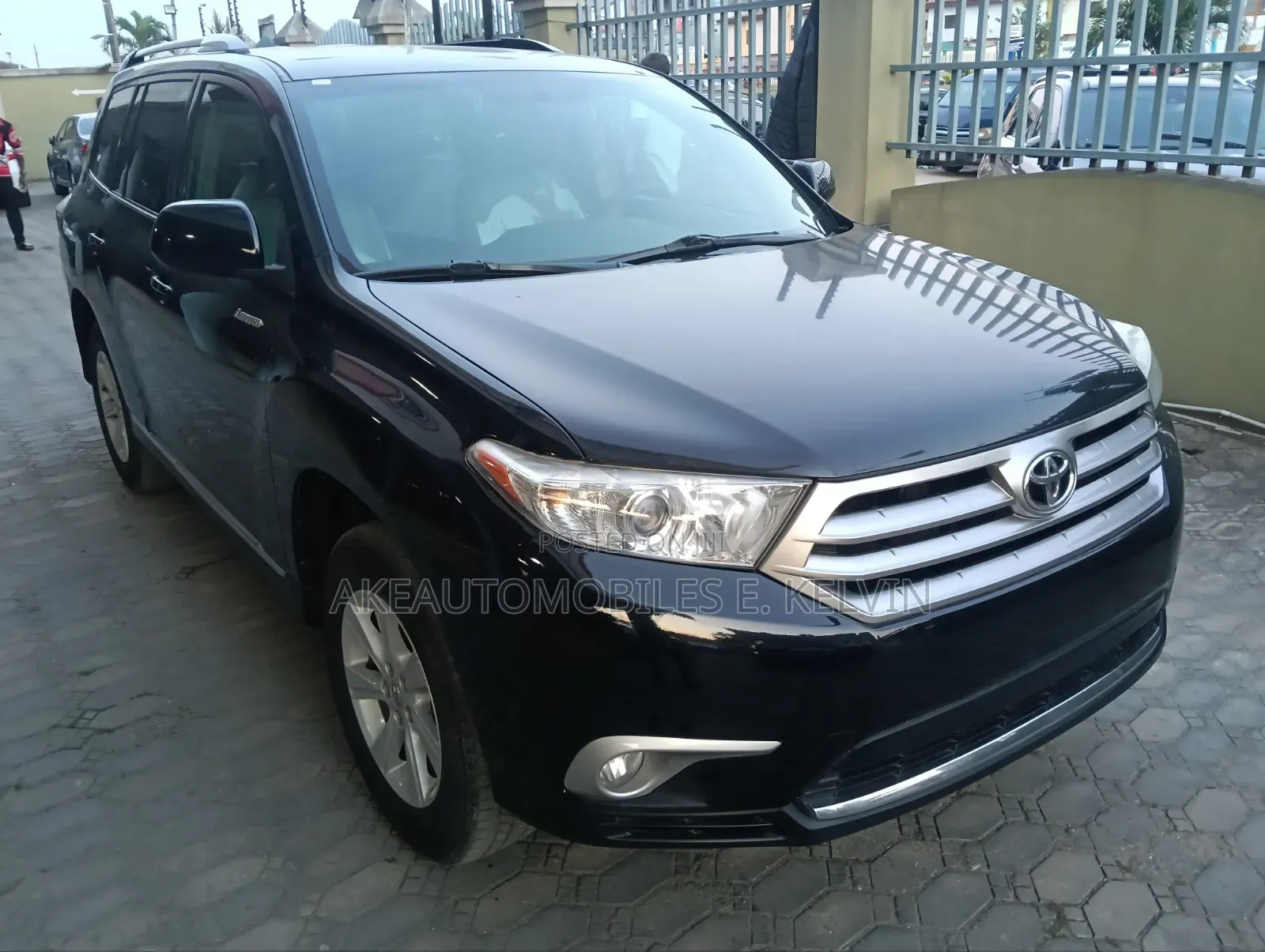 Toyota Highlander Limited 3.5L 2WD 2013 Black