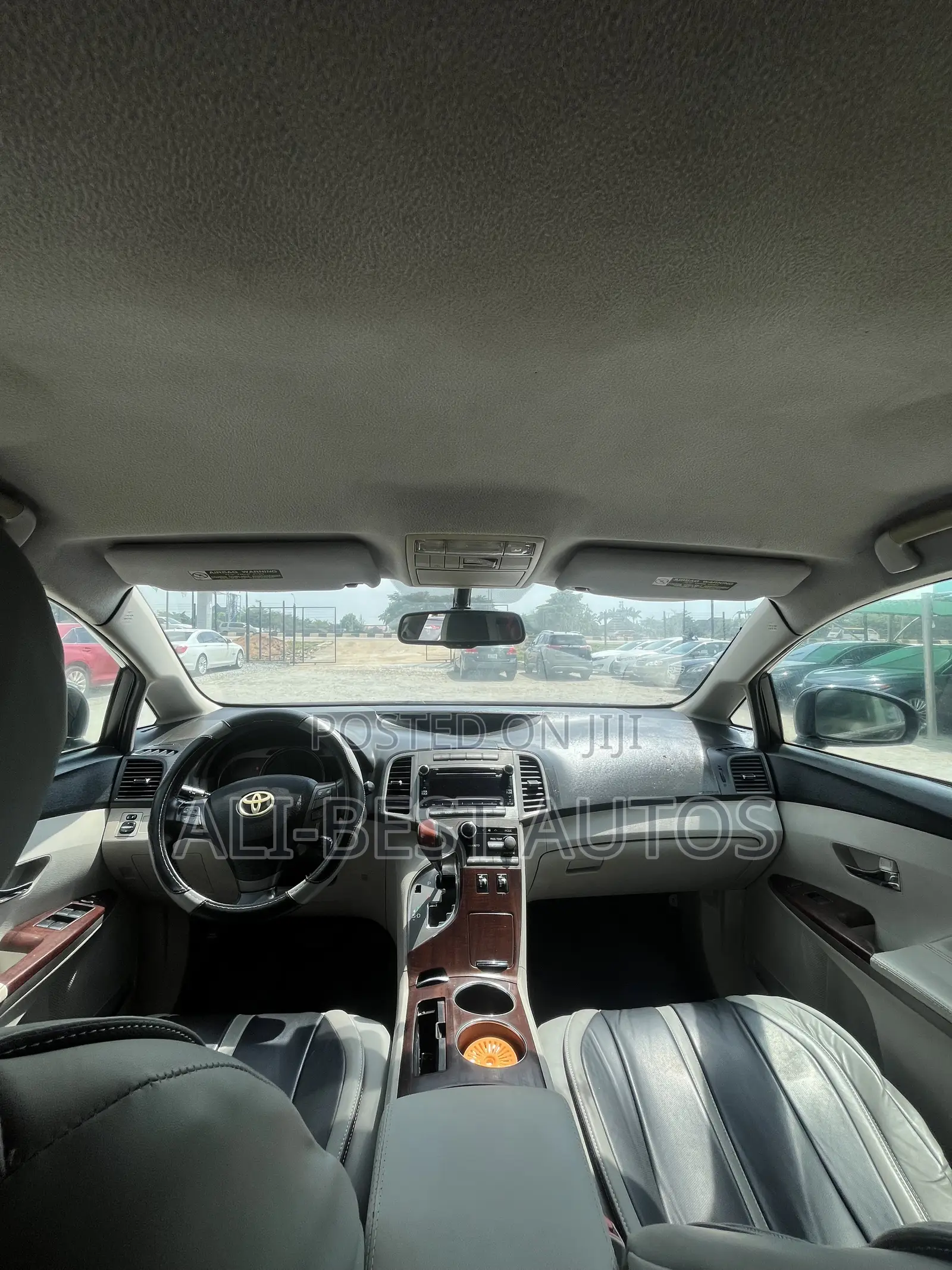 Toyota Venza LE 2011 Black