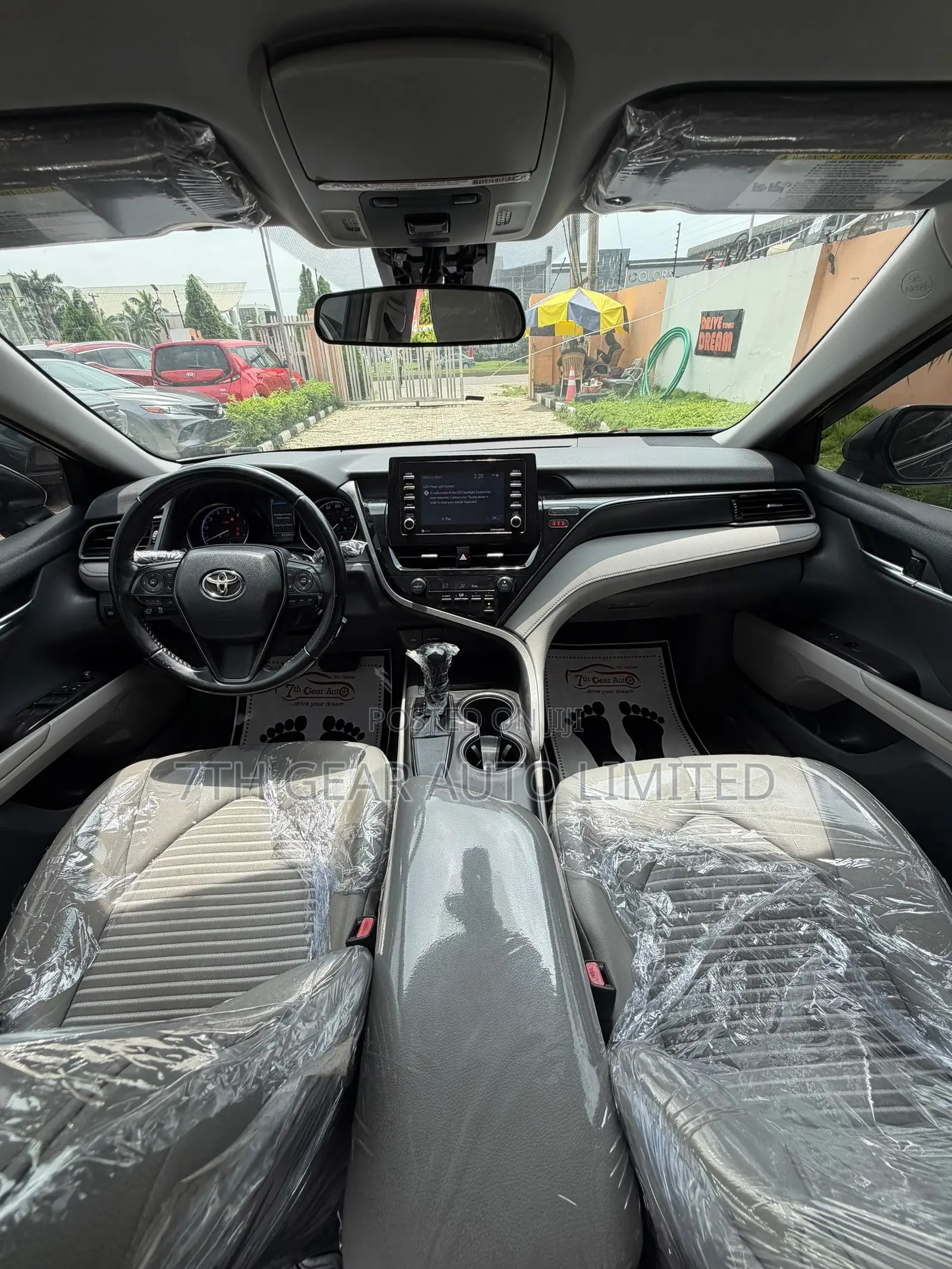Toyota Camry SE 2021 Black
