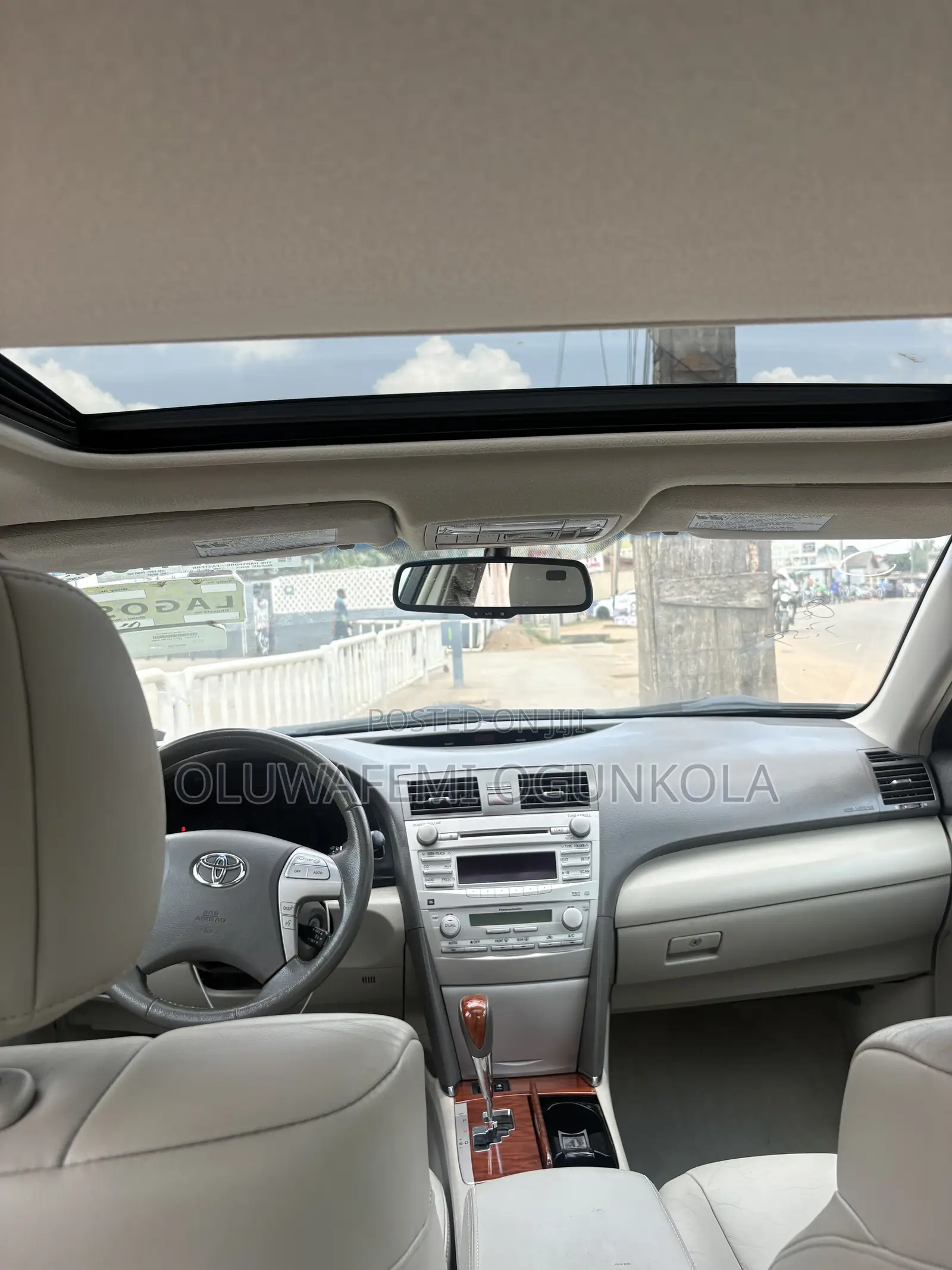 Toyota Camry XLE 4dr Sedan (2.5L 4cyl 6A) 2011 Green