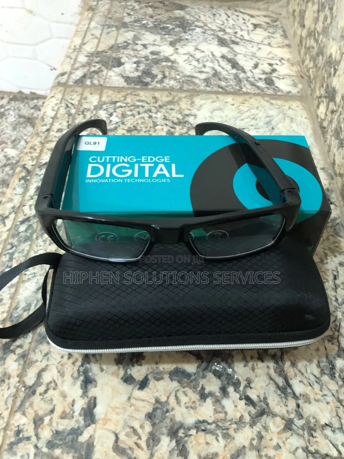 Compact Camera Eyeglasses