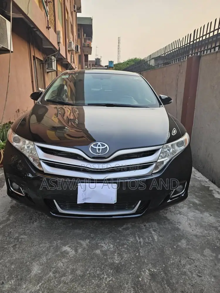 Toyota Venza XLE AWD V6 2013 Black