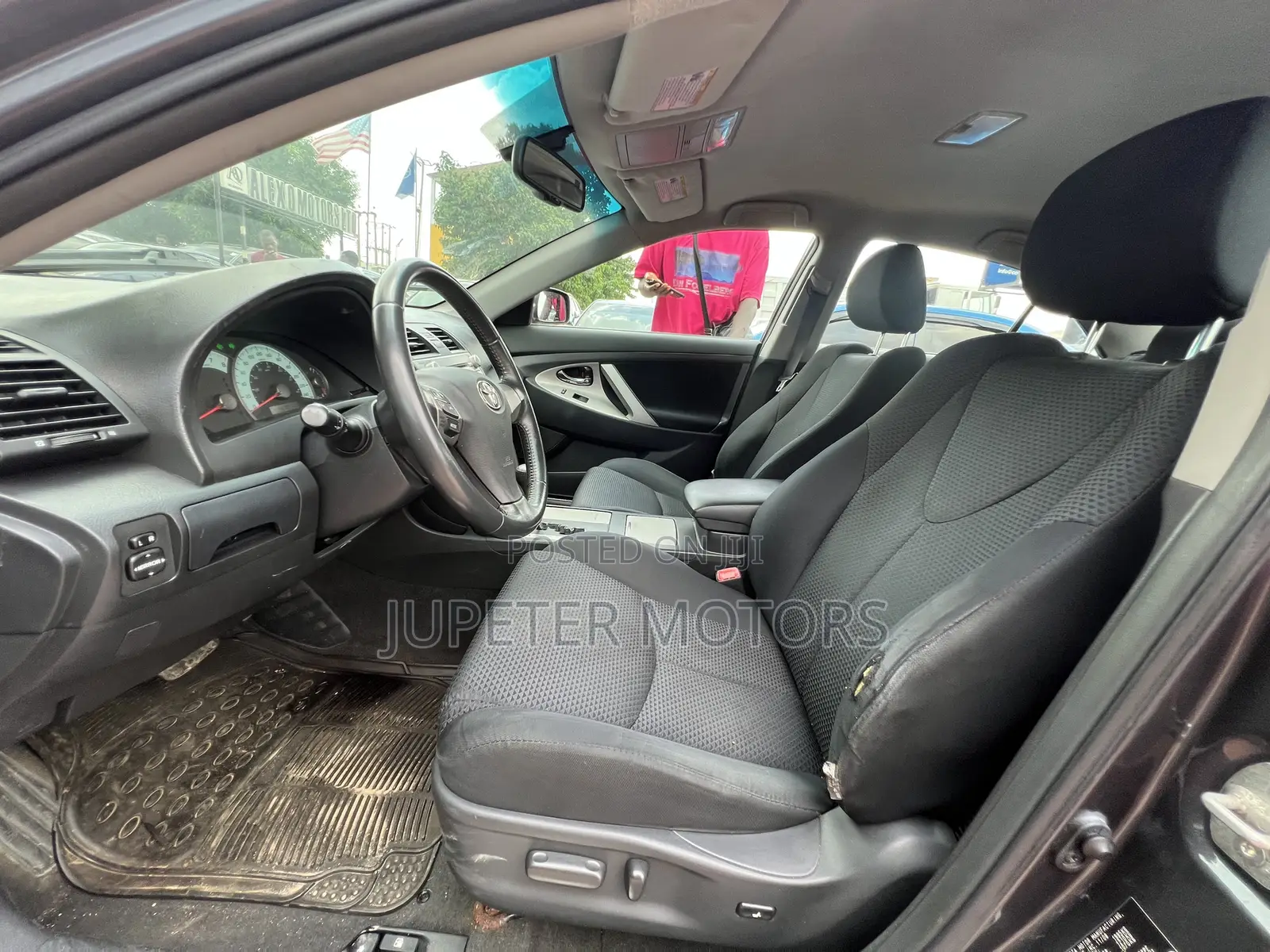 Toyota Camry SE 4dr Sedan (2.4L 4cyl 5A) 2008 Gray