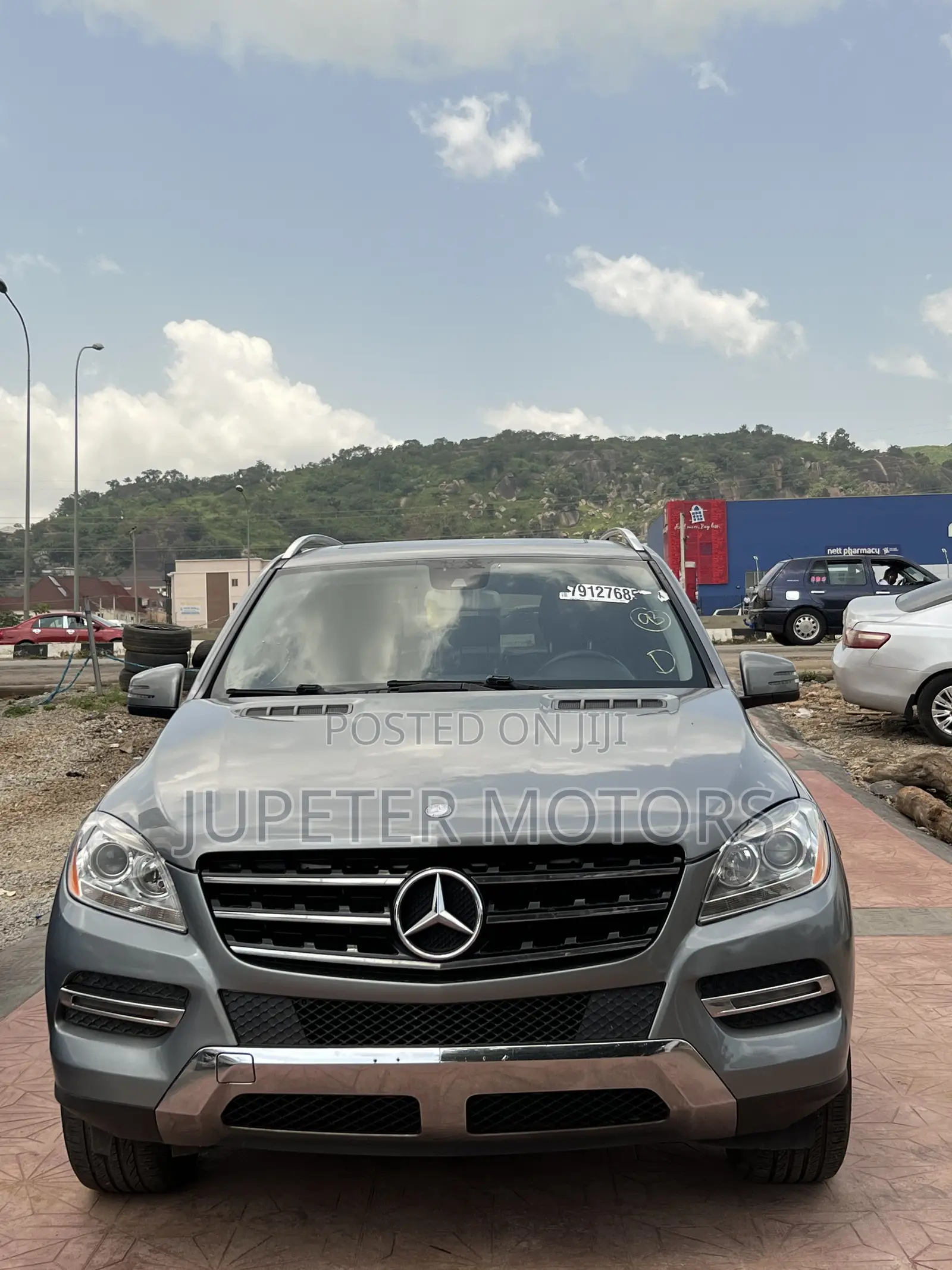 Mercedes-Benz M Class ML350 4MATIC 4dr SUV AWD (3.5L 6cyl 7A) 2014 Gray