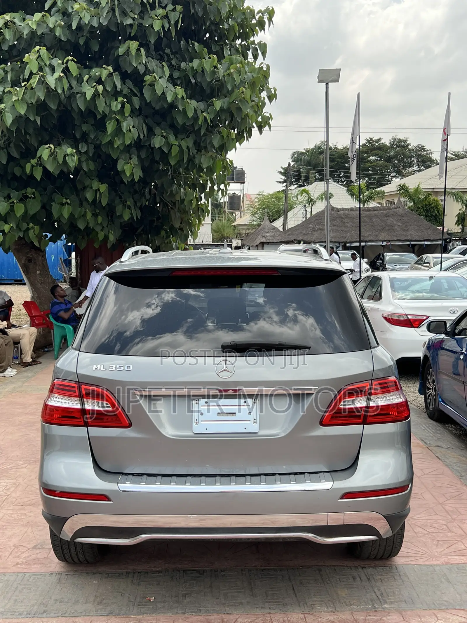 Mercedes-Benz M Class ML350 4MATIC 4dr SUV AWD (3.5L 6cyl 7A) 2014 Gray