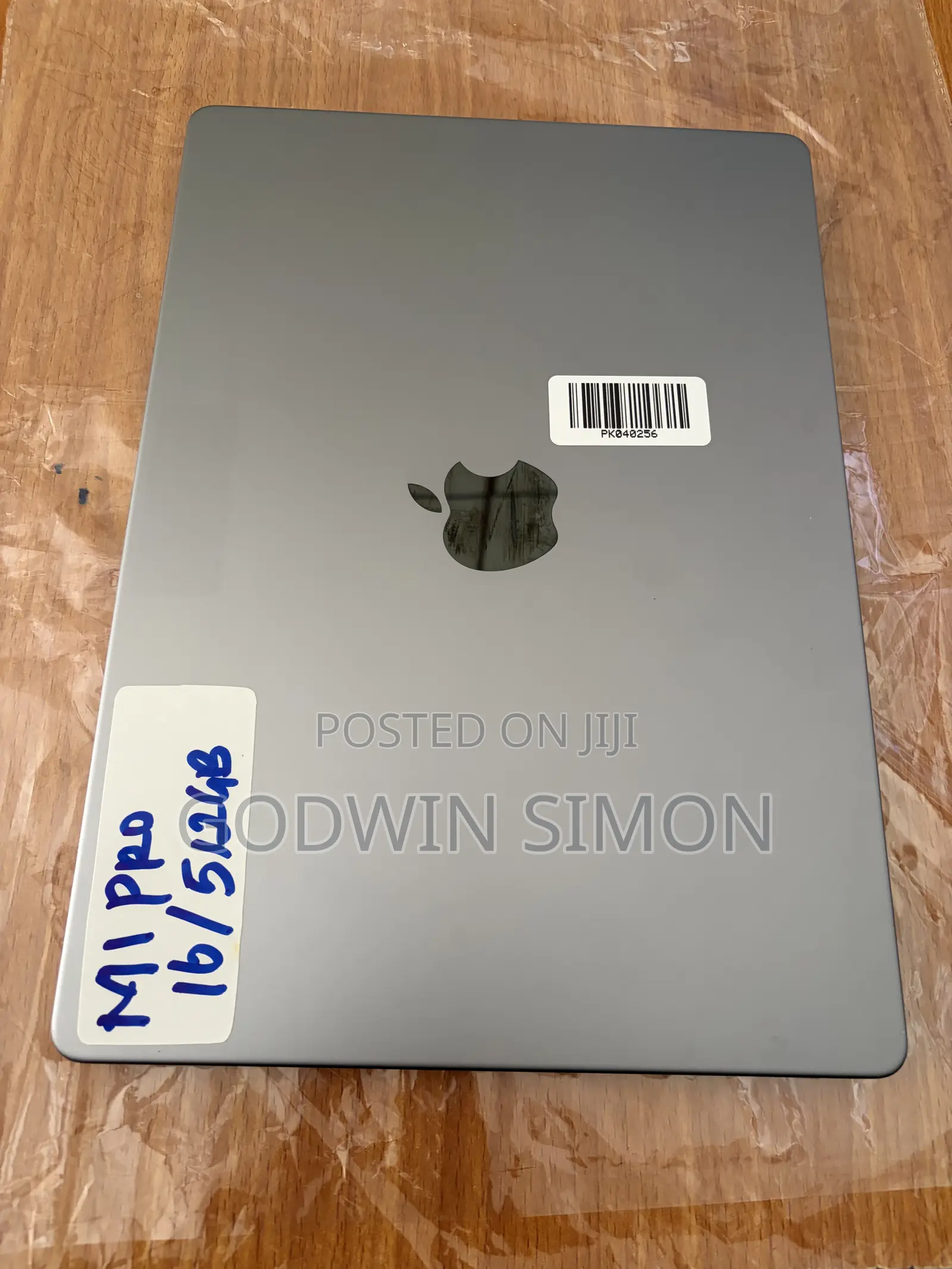 Laptop Apple MacBook Pro 2021 M1 16GB Apple M1 Pro SSD 512GB