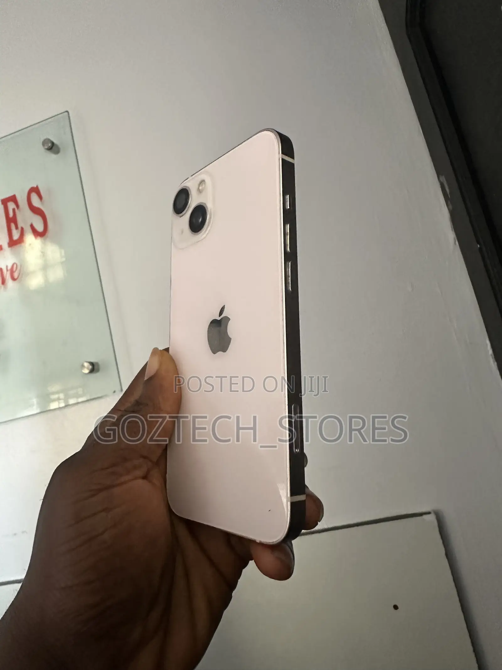 Apple iPhone 13 128 GB Pink