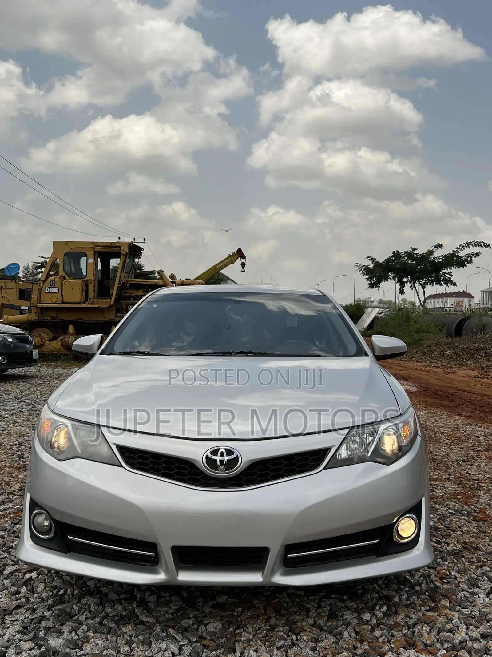 Toyota Camry SE 4dr Sedan (2.5L 4cyl 6A) 2014 Silver