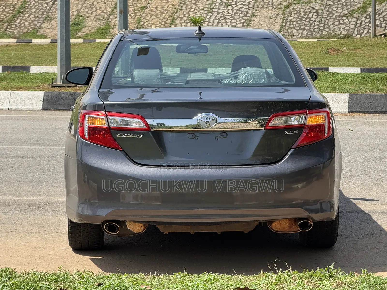 Toyota Camry XLE 4dr Sedan w/Prod. End 11/13 (3.5L 6cyl 6A) 2014 Gray