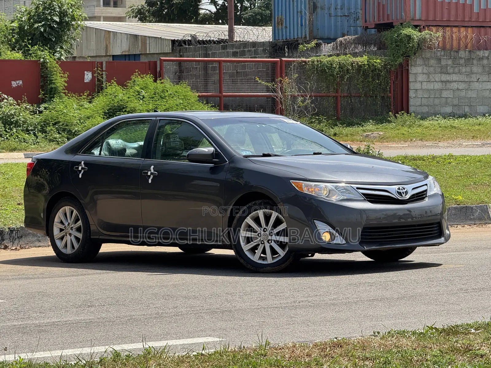 Toyota Camry XLE 4dr Sedan w/Prod. End 11/13 (3.5L 6cyl 6A) 2014 Gray