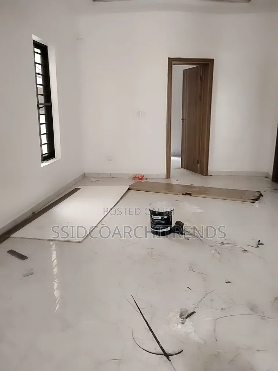 4bdrm Duplex in Call To Access, Chevron for rent
