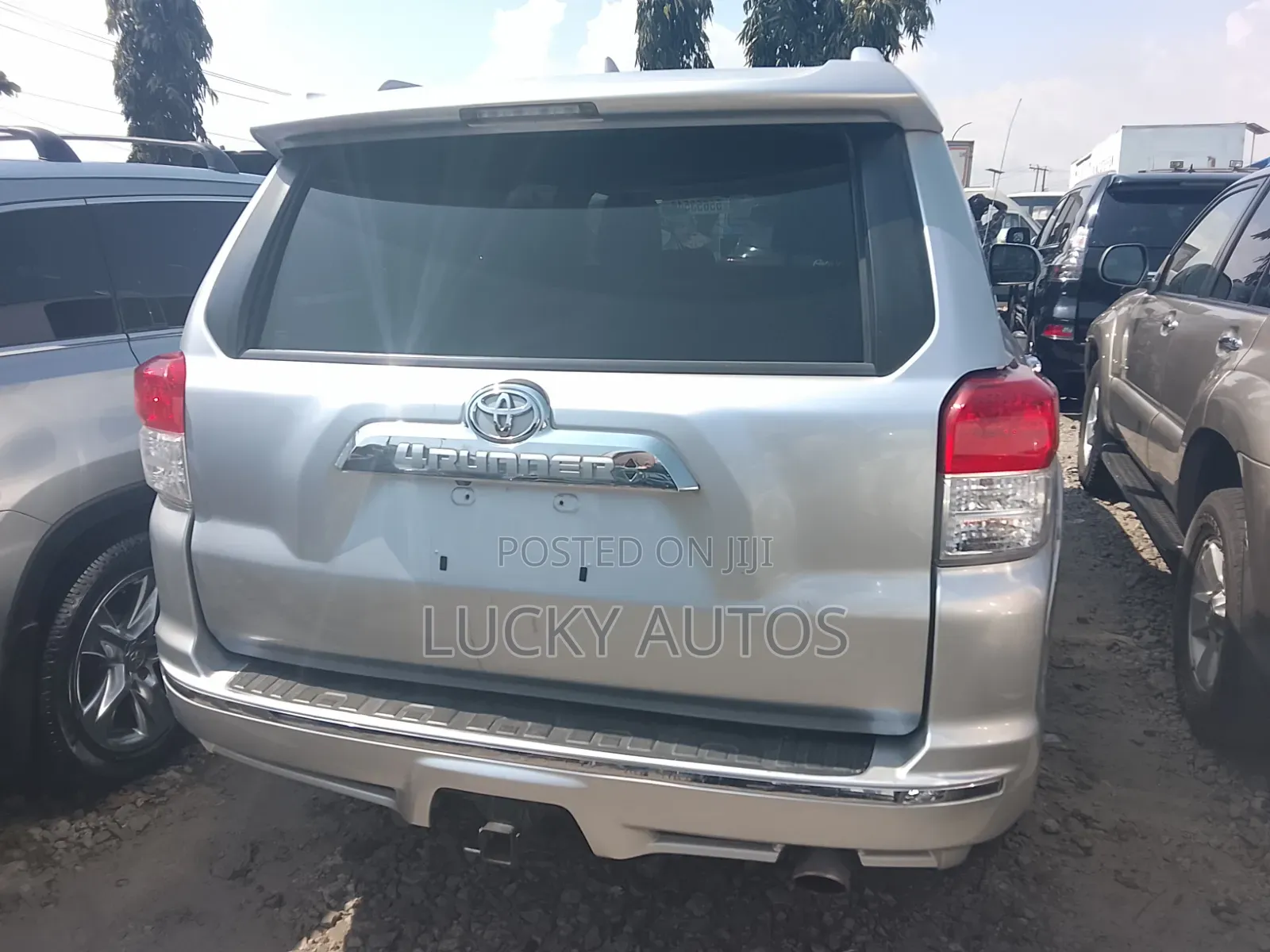 Toyota 4-Runner 2011 Silver