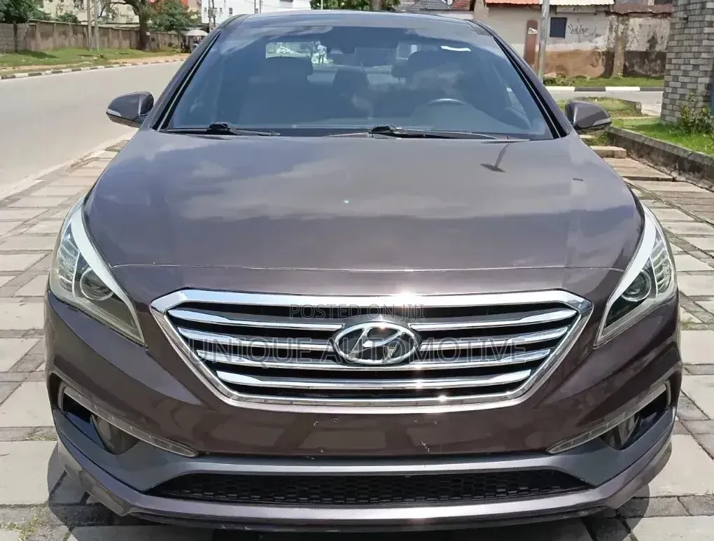 Hyundai Sonata Limited 2.0T Seban (2.0L 4cyl 6A) 2016 Brown