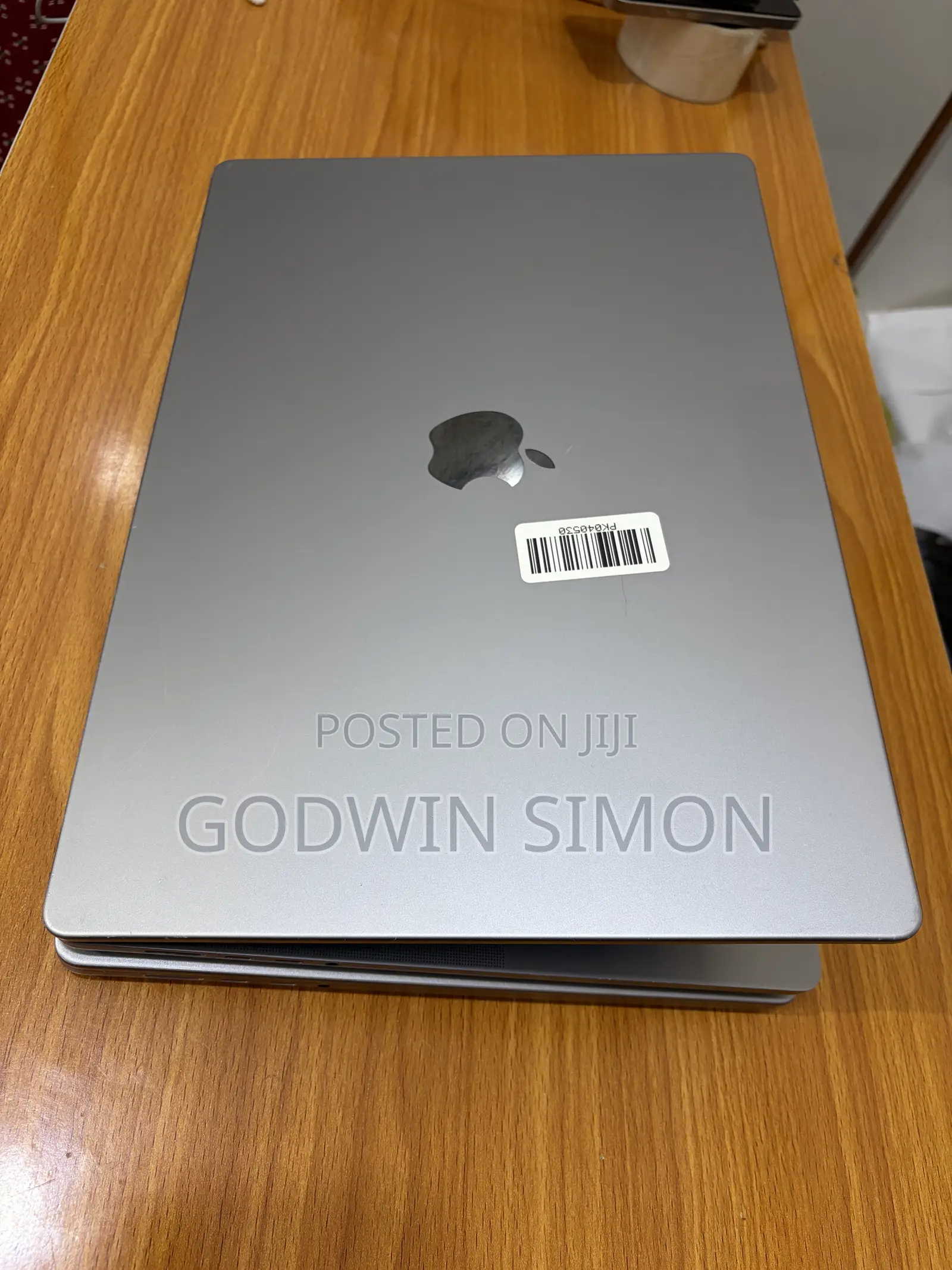 Laptop Apple MacBook Pro 2021 M1 16GB Apple M1 Pro SSD 512GB