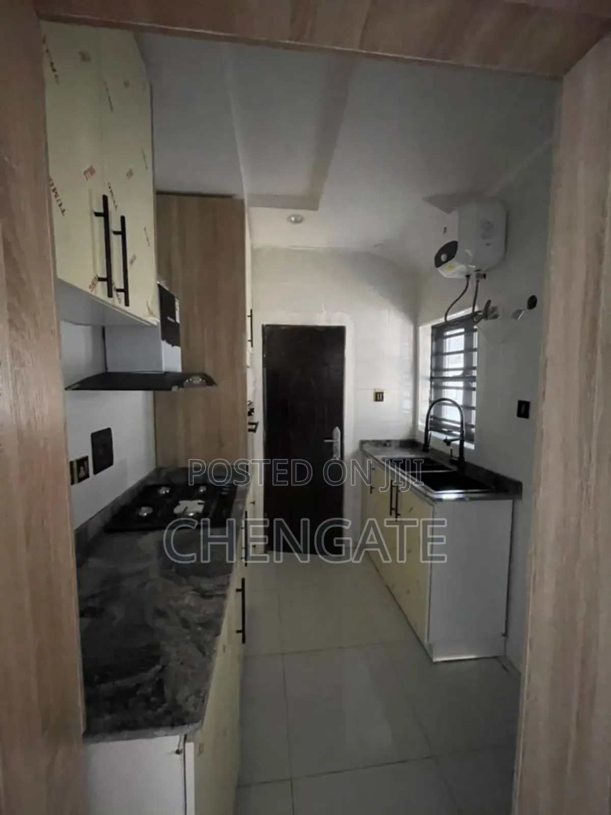 2bdrm Duplex in Lekki Expressway for sale