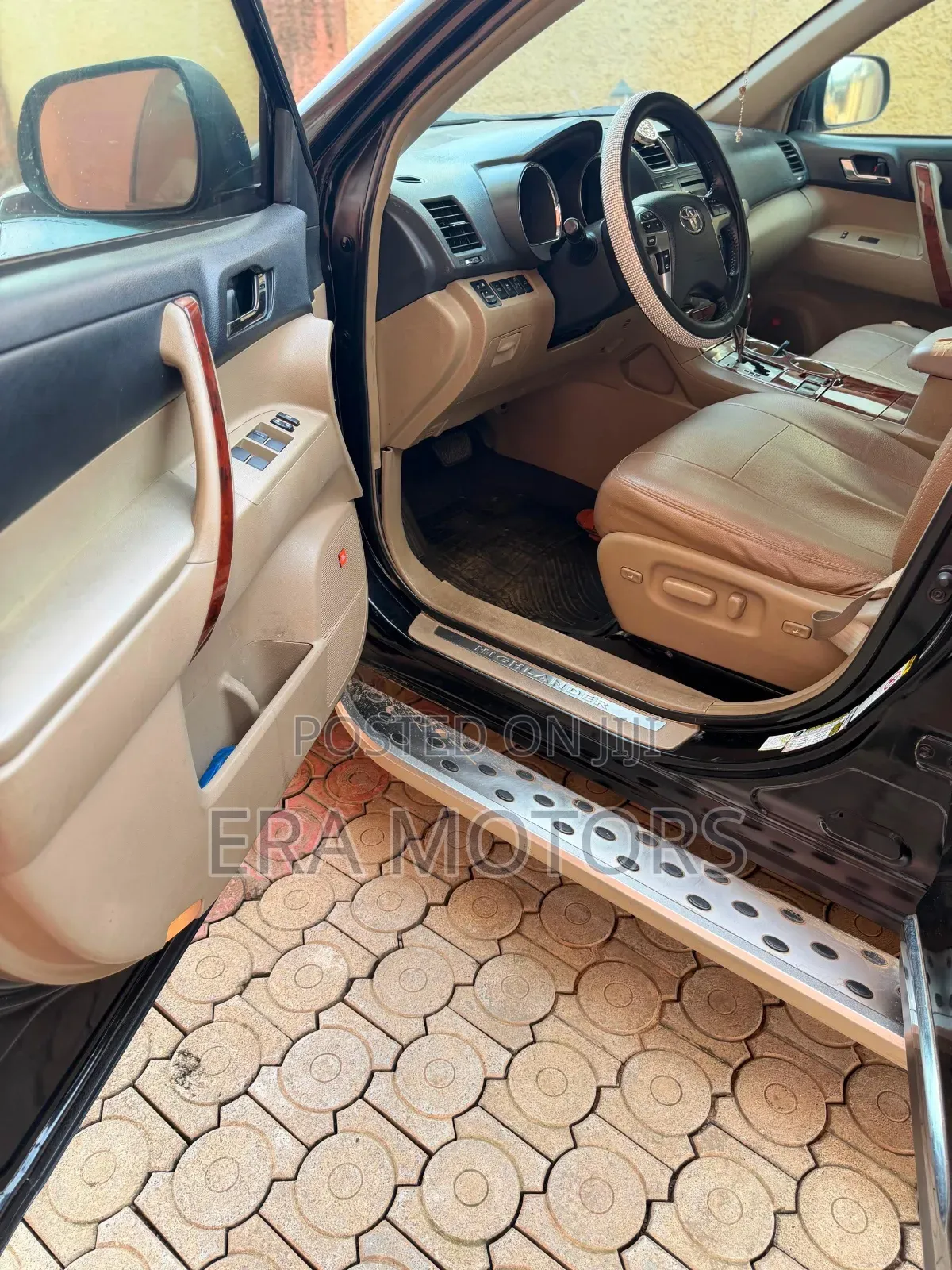Toyota Highlander Limited 2012 Black