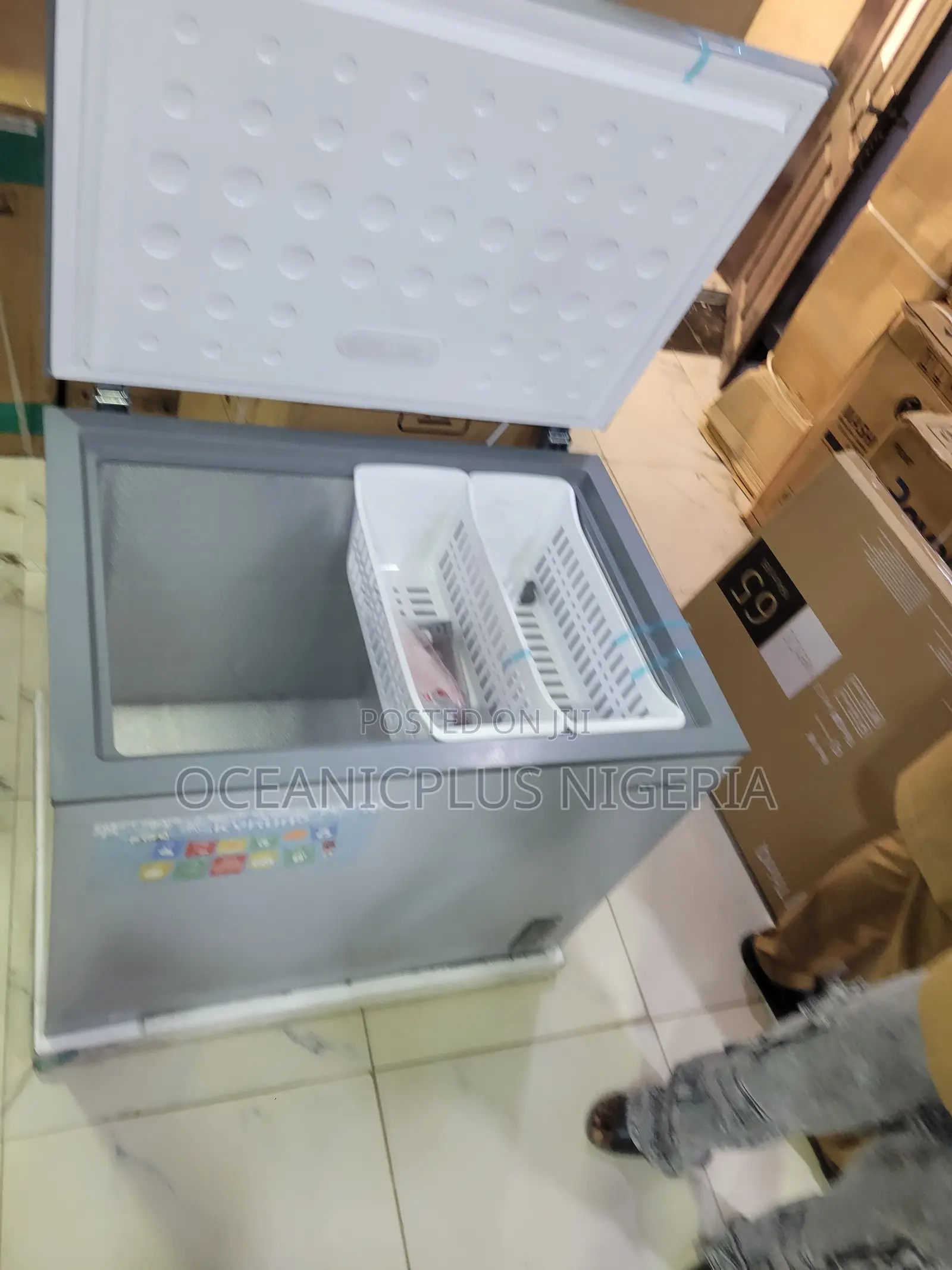 Skyrun BD-260A Commercial Chest Freezer