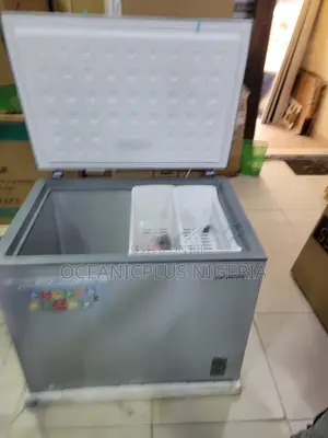 Skyrun Large-Capacity Chest Freezer