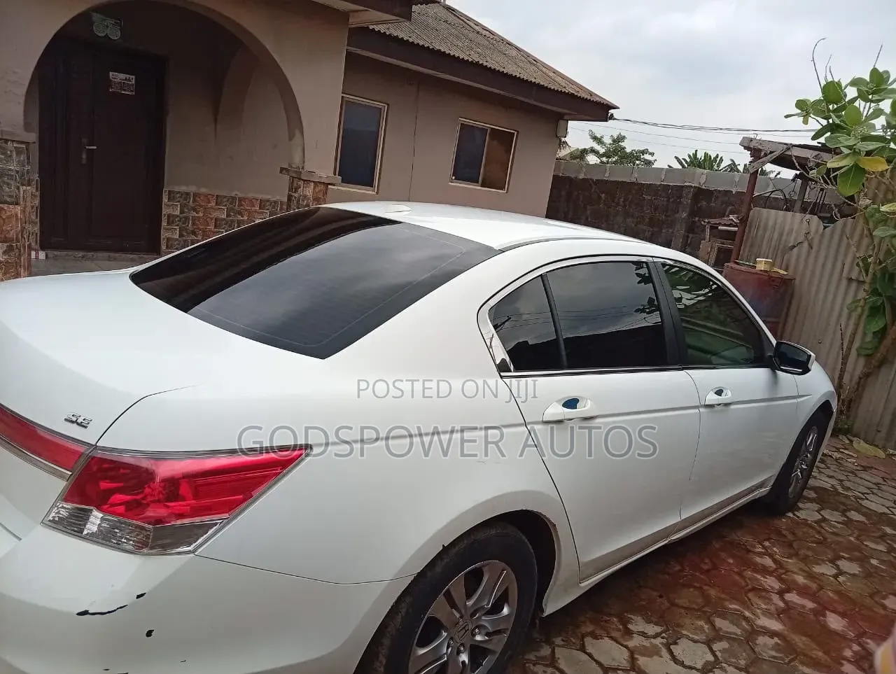 Honda Accord Sedan EX-L 2011 White