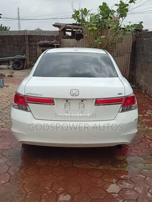 Honda Accord Sedan EX-L 2011 White