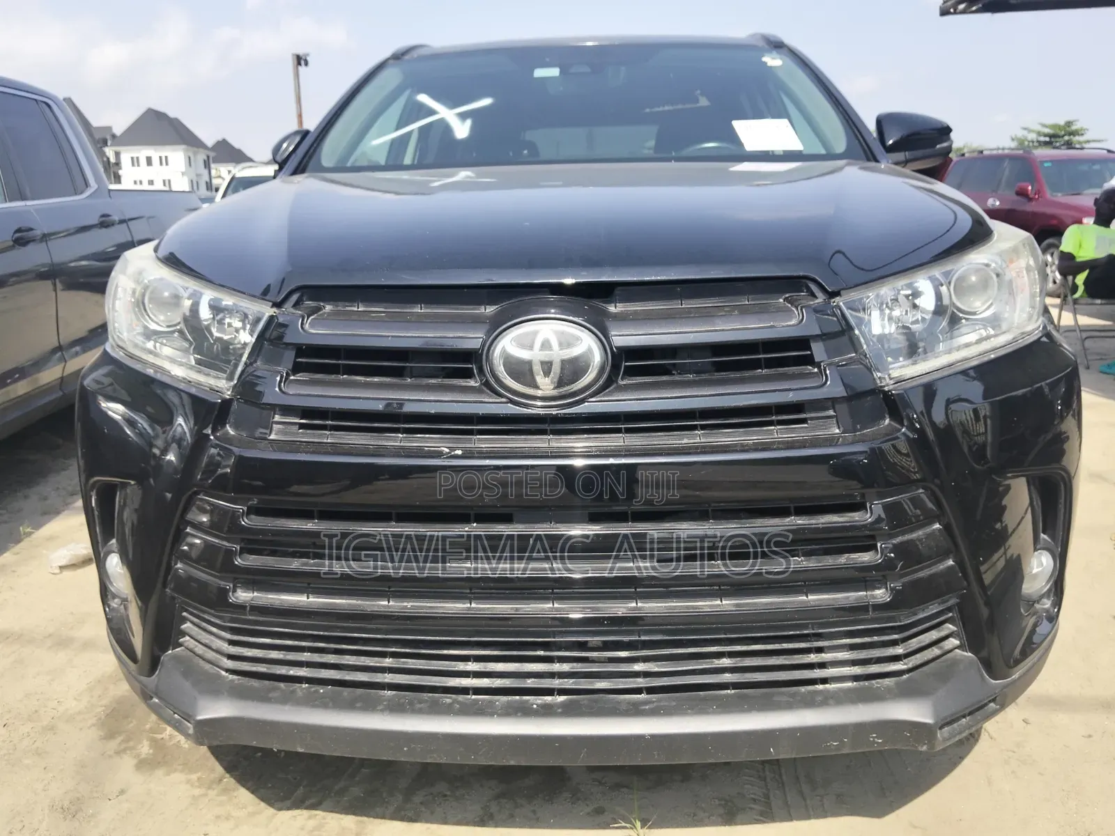 Toyota Highlander SE 4x4 V6 (3.5L 6cyl 8A) 2017 Black