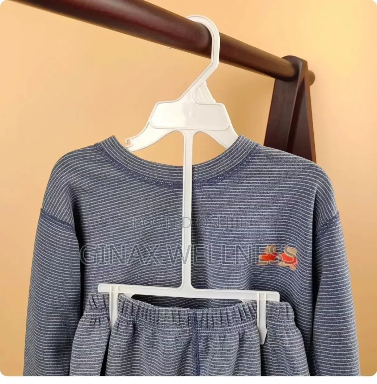 Baby and Kids Plastic Clothes Hangers With Trouser Holder (10 Pieces)