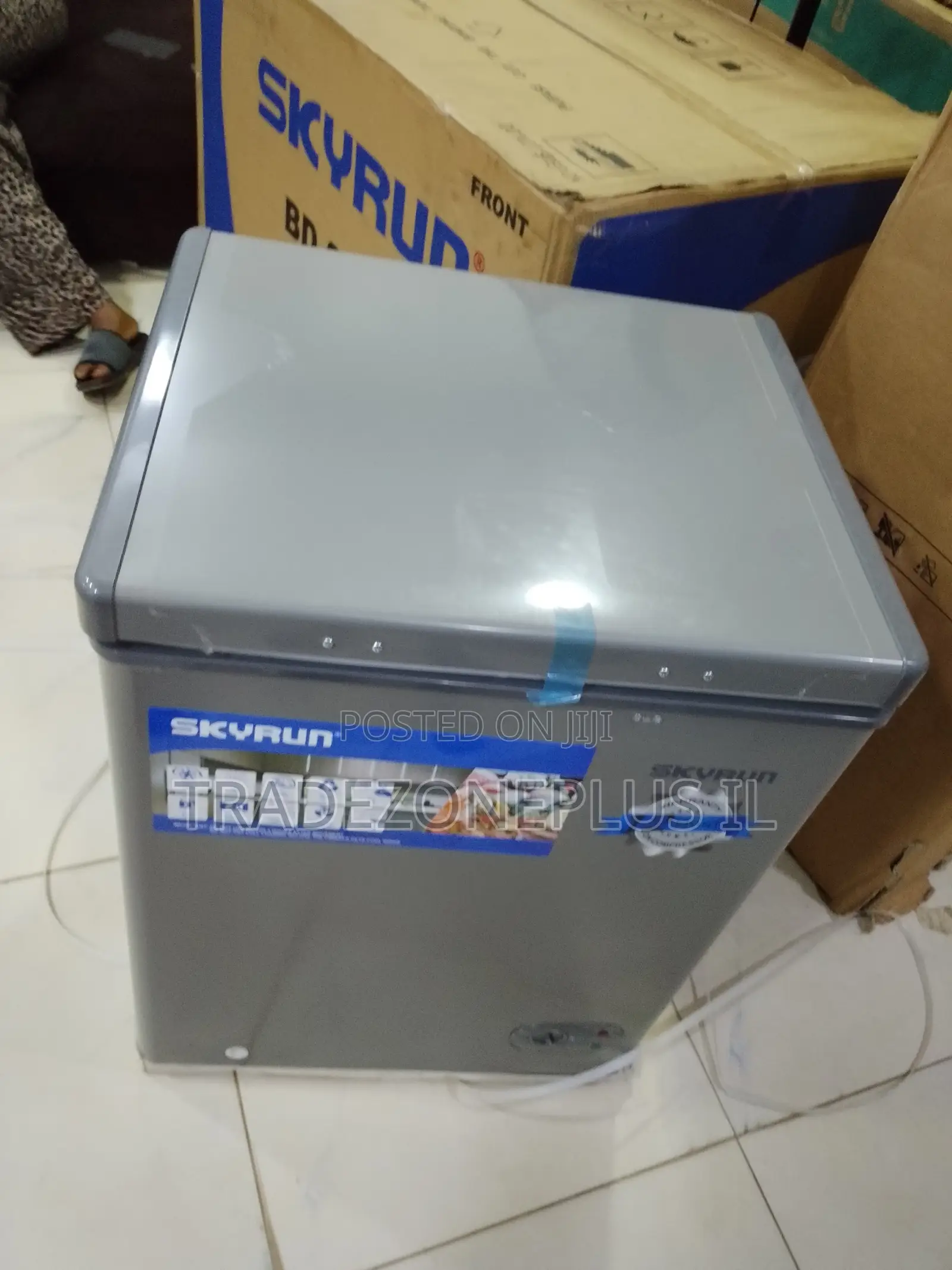 Shop Skyrun 100L Chest Freezer at a Fair Price