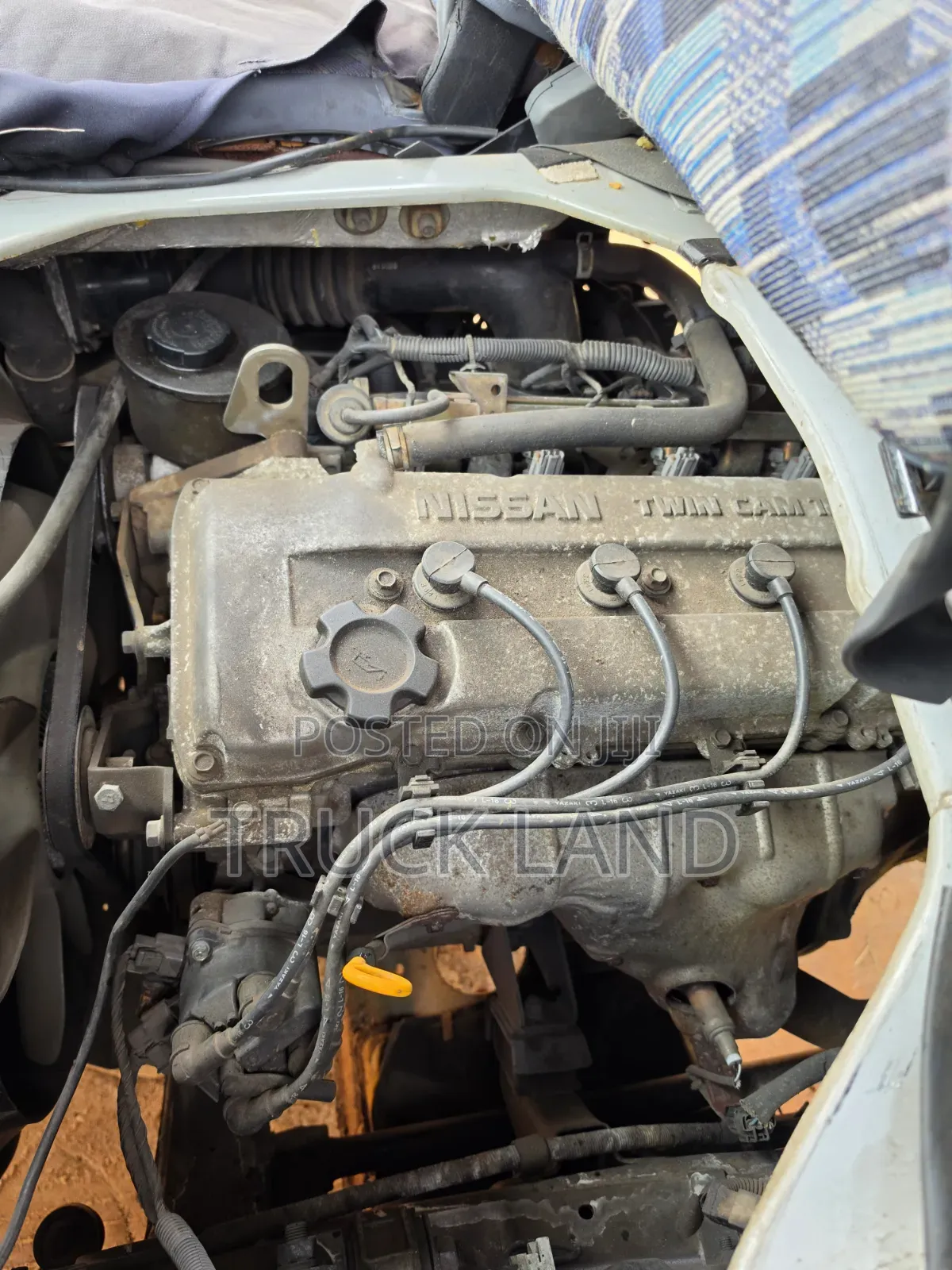 Nissan Cabstar ( Direct Belgium) Petrol Engine Injector 6 Tyres