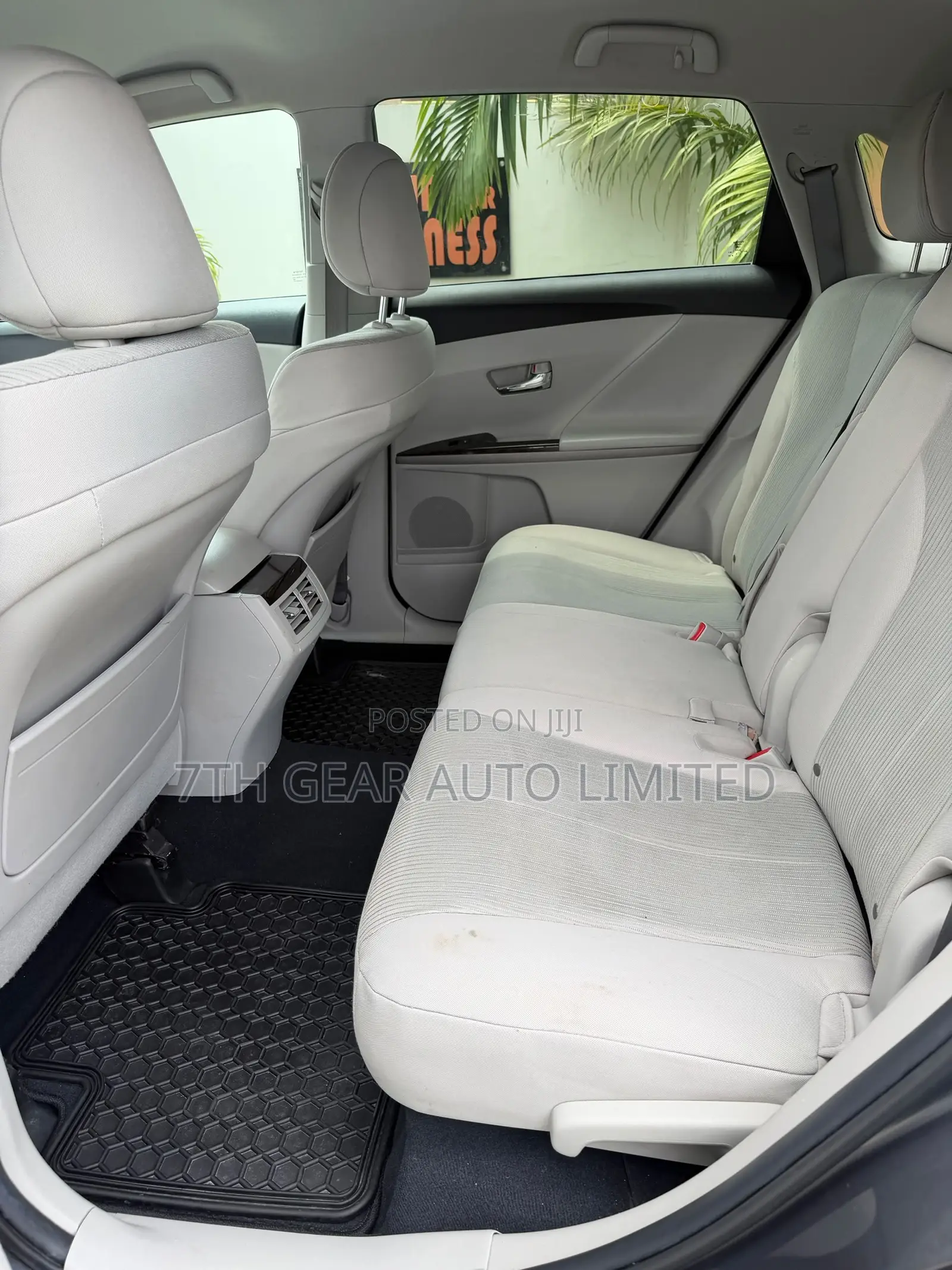 Toyota Venza LE 2013 Gray