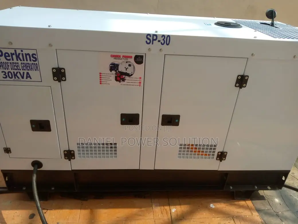 Original England Perkins Soundproof Diesel Generator 30kva