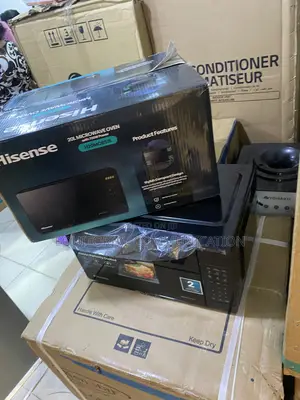 Hisense 20L H20MOBS15 Digital Microwave for Daily Meals