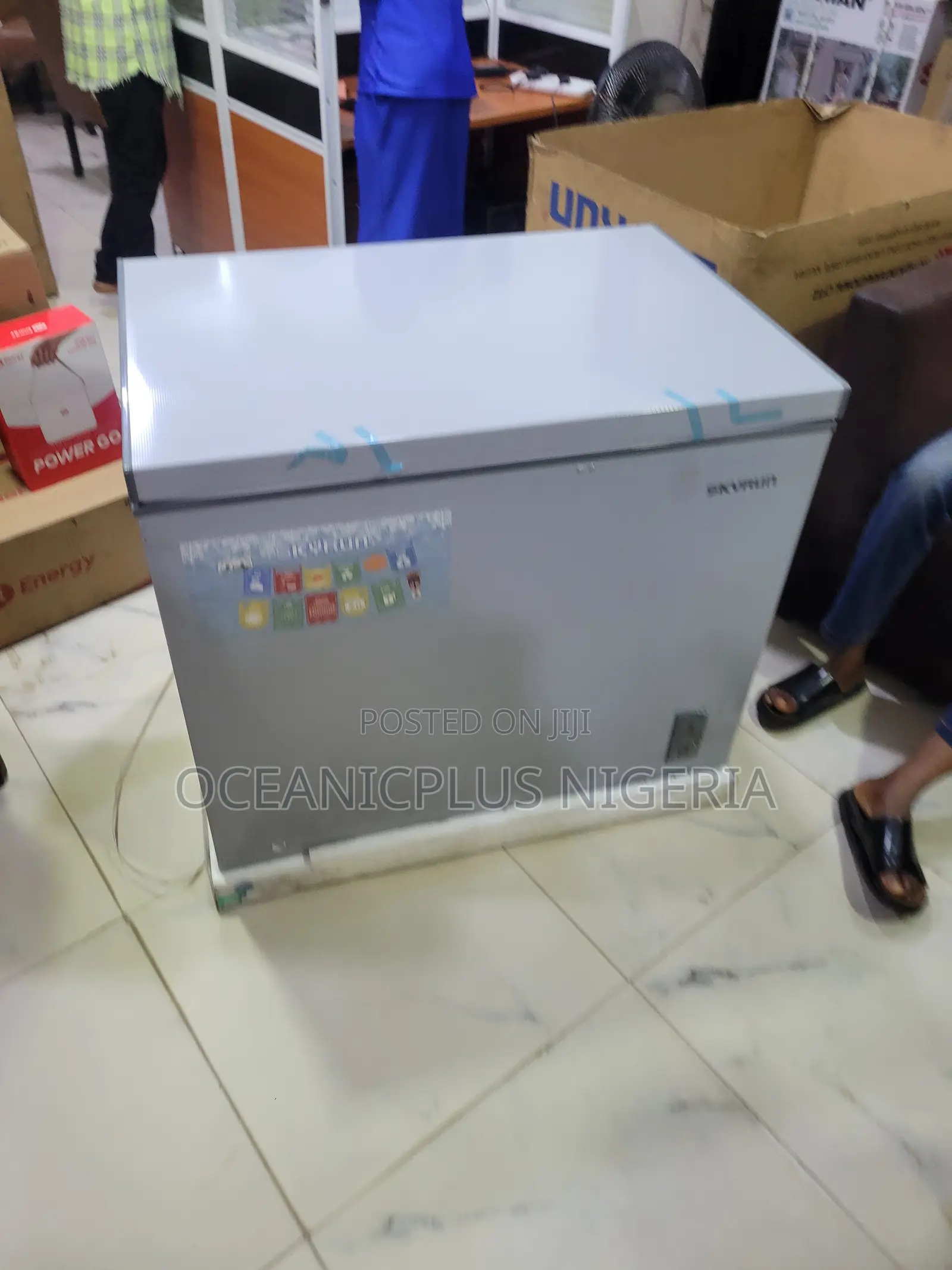 Skyrun BD-260A Chest Freezer for Frozen Drinks