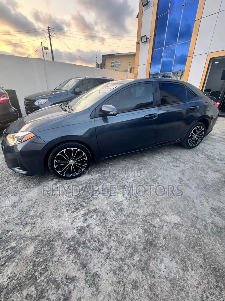 Toyota Corolla S Plus 4dr Sedan (1.8L 4cyl CVT) 2016 Gray