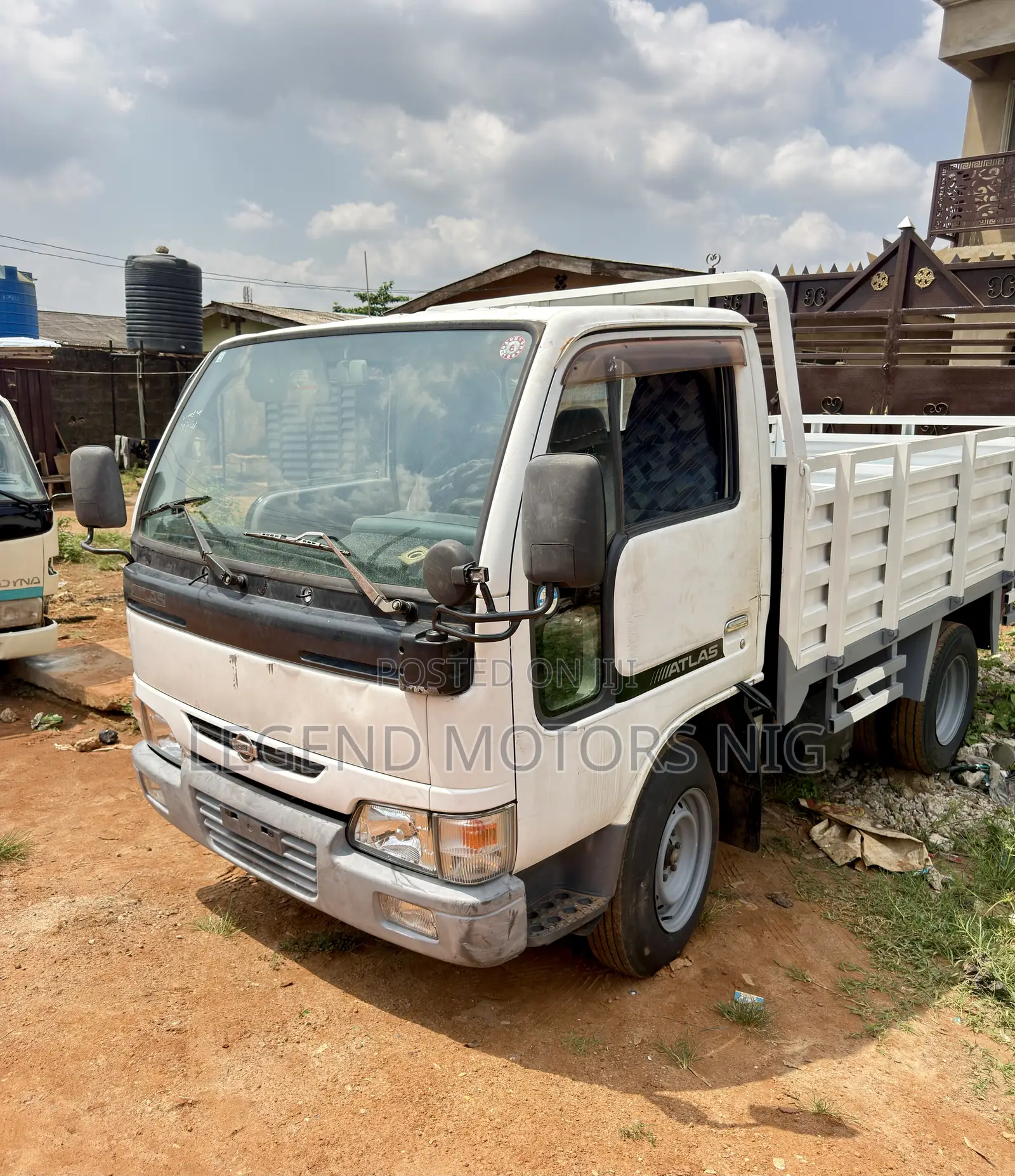 Nissan Cabstar ( Foreign Used )