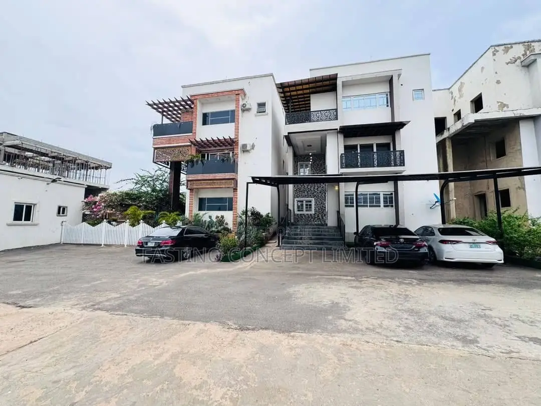 4bdrm Duplex in Katampe Extension for sale