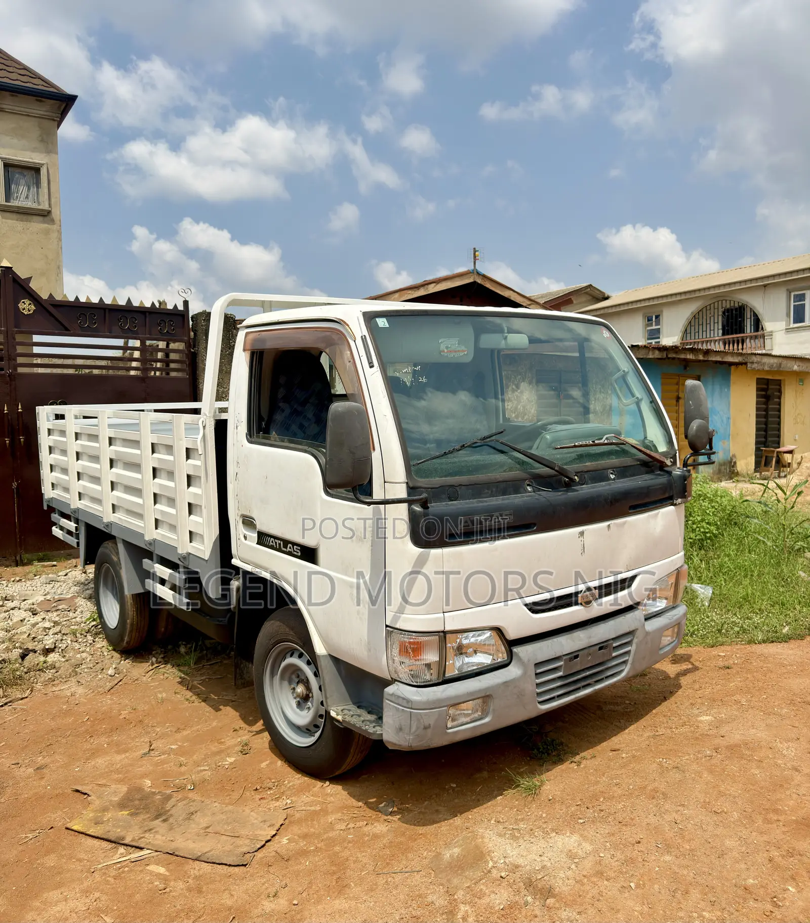 Nissan Cabstar ( Foreign Used )