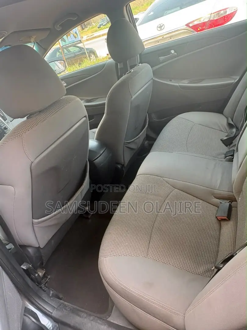 Hyundai Sonata 2012 Gray