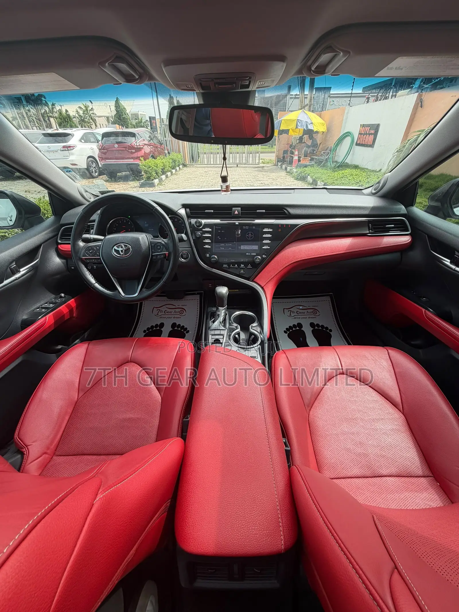 Toyota Camry XSE V6 (3.5L V6 8A) 2019 White